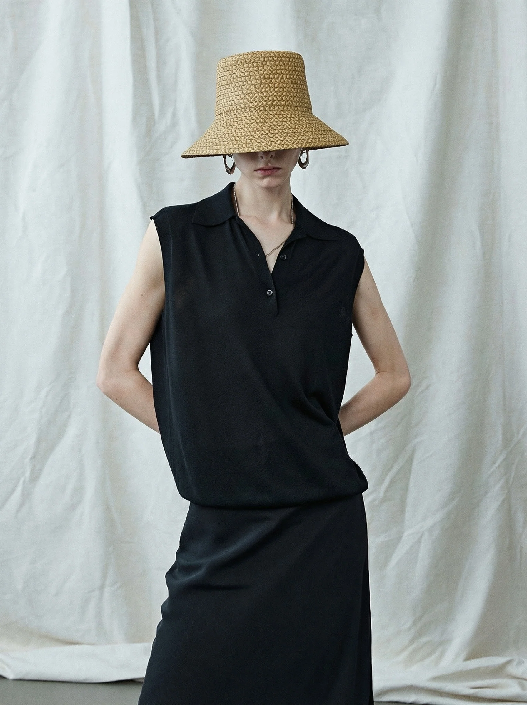 16-Gauge Silk Sleeveless Polo - Image 4