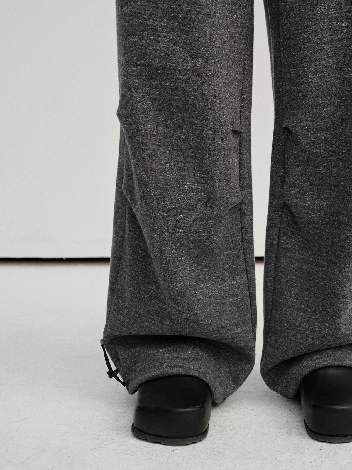 380g Cotton Wide-Leg Sweatpants - Image 4