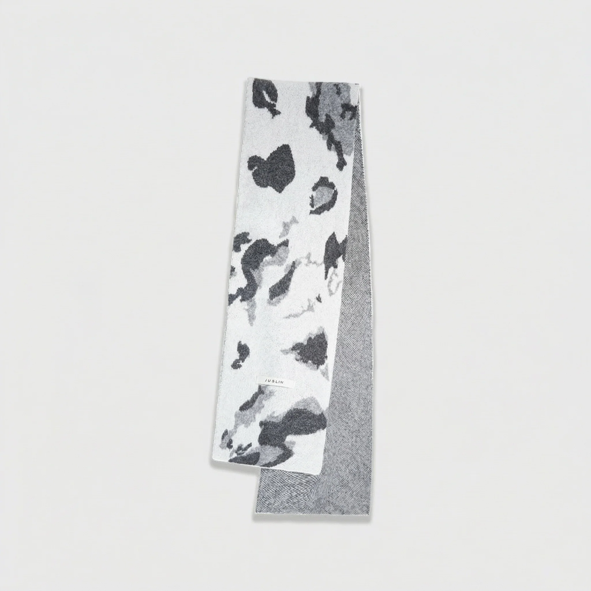 Abstract Jacquard V-neck Vest & Scarf Set - Image 8