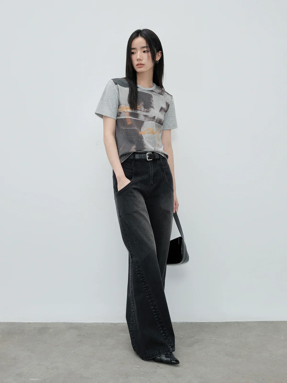 Abstract Print Crewneck Tee