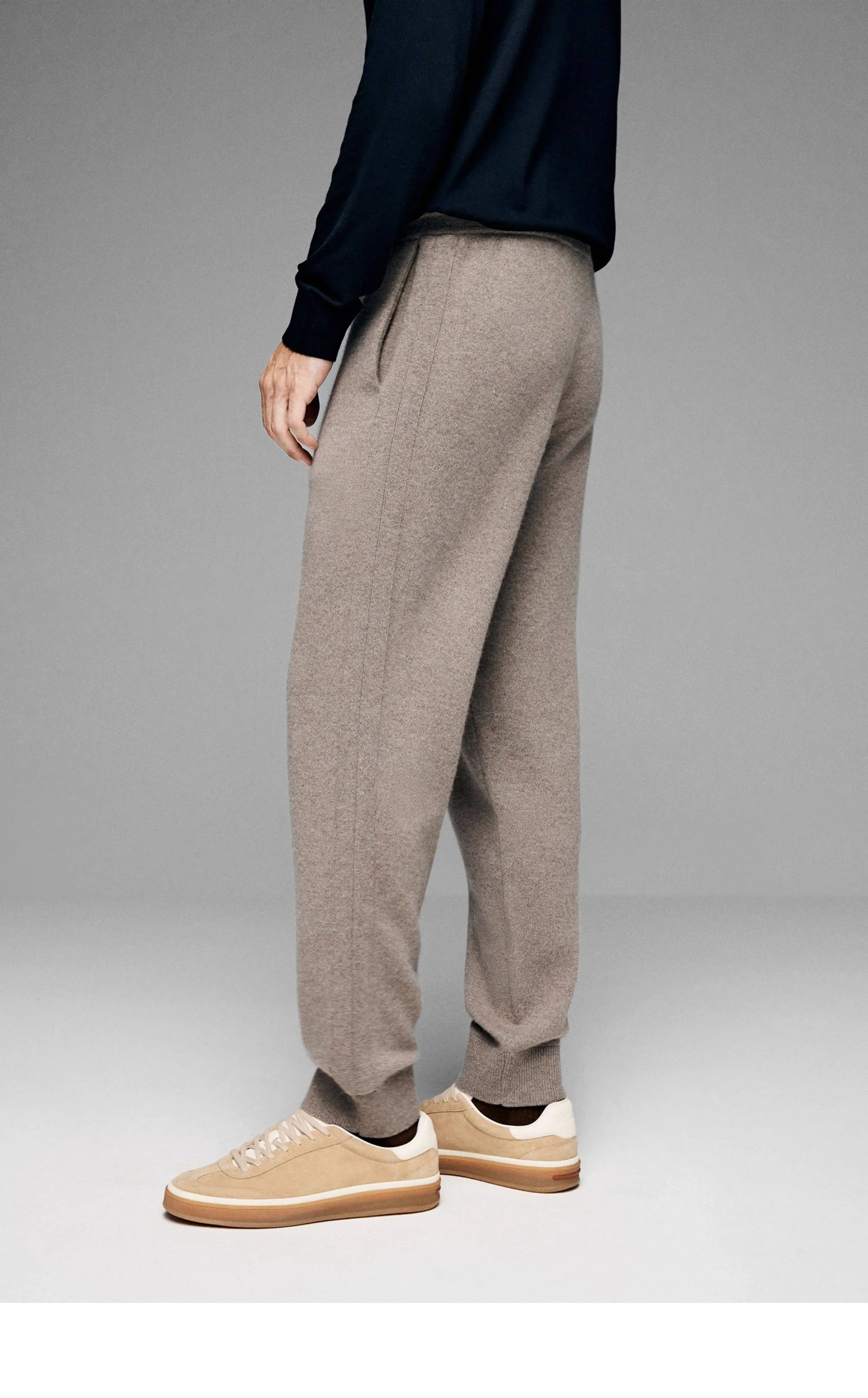 Alashan Cashmere Knit Joggers - Image 3