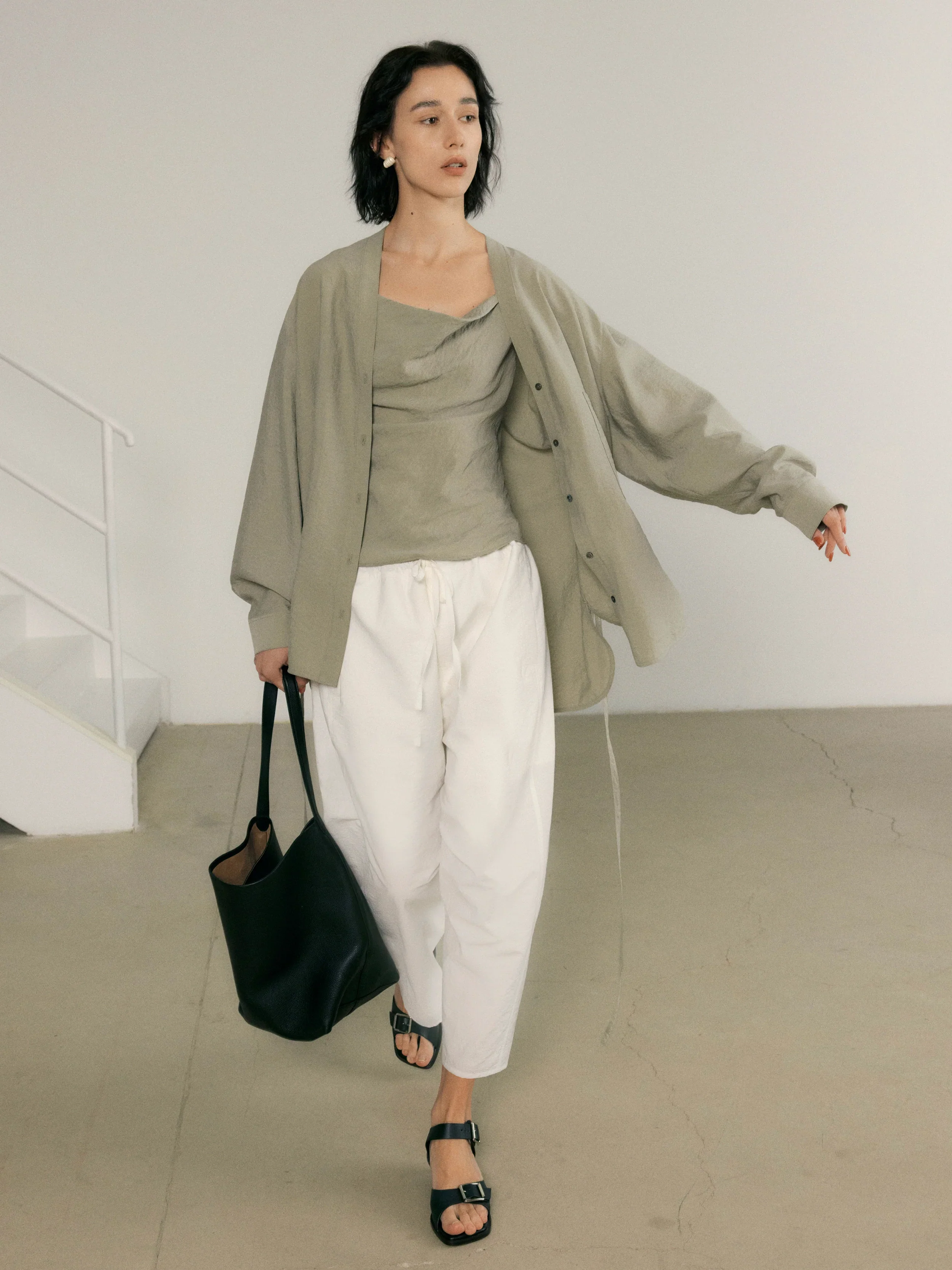 Anti-Wrinkle Pima Cotton Cropped Trousers - Image 4