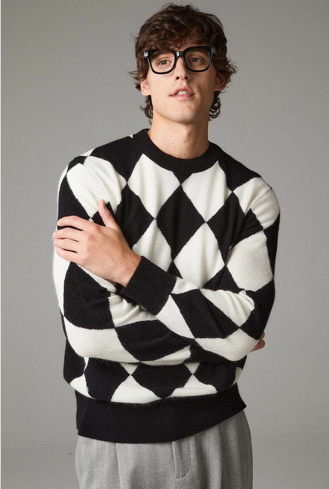 Argyle Crewneck Sweater - Image 6