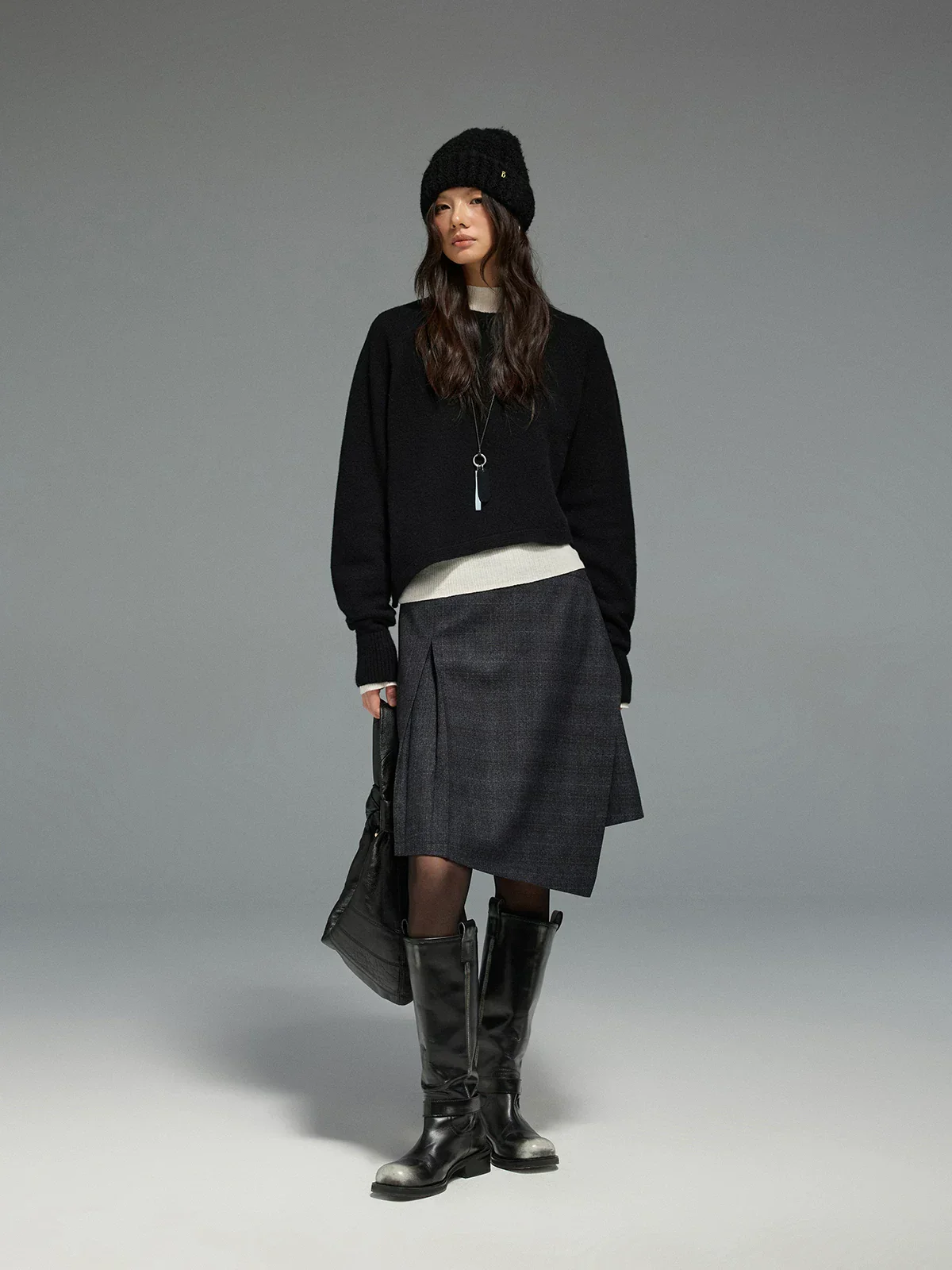 Asymmetric Hem Sweater - Image 4