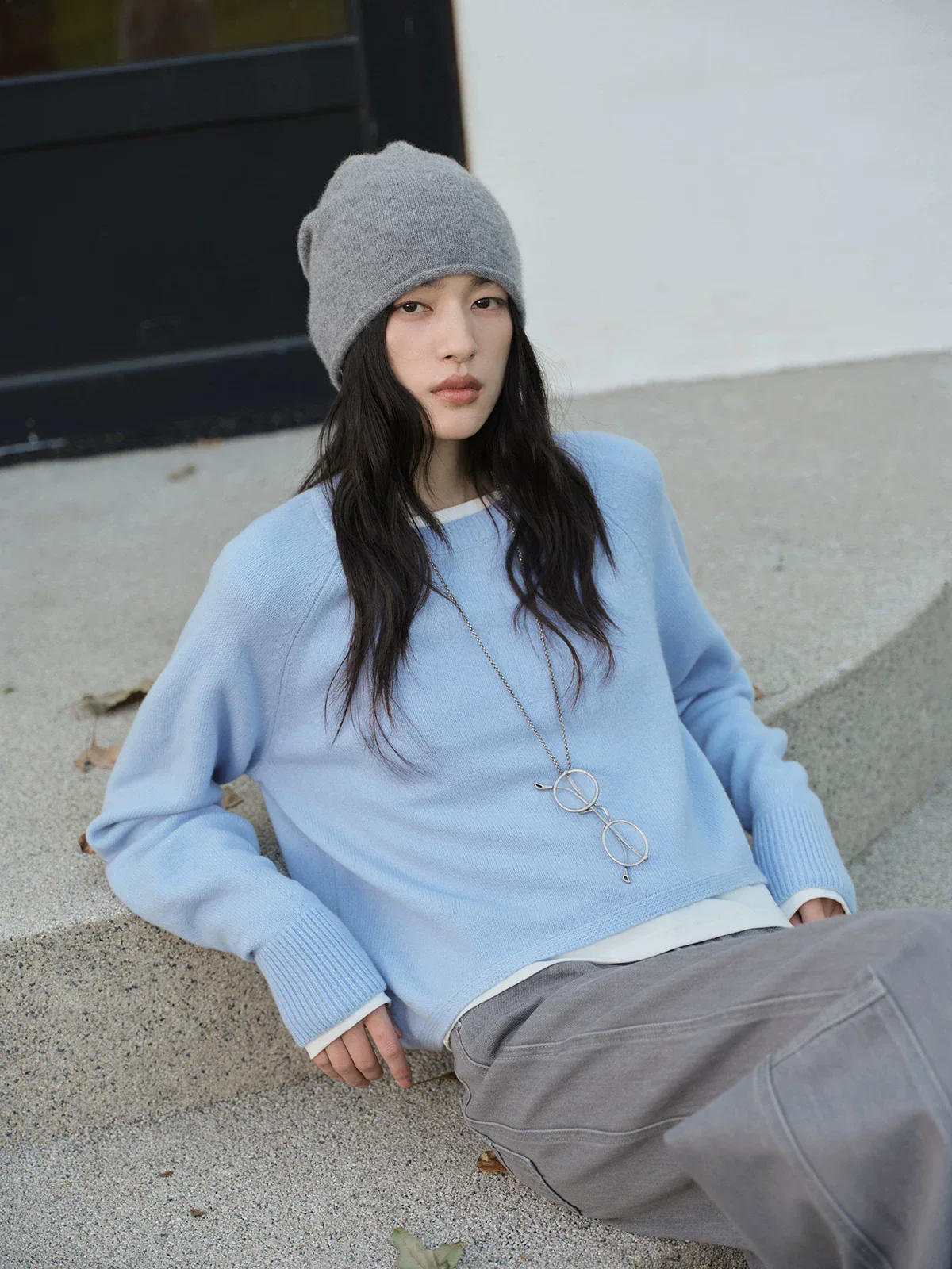 Asymmetric Hem Sweater - Image 5