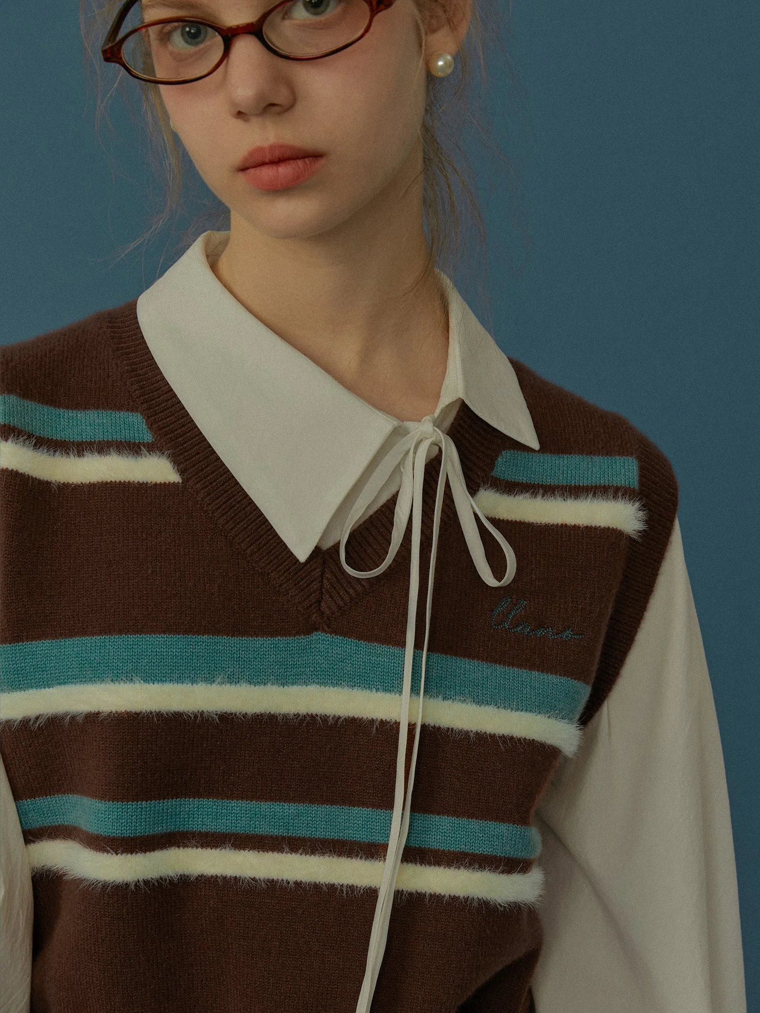 Asymmetric Lace Embroidered Shirt - Image 4