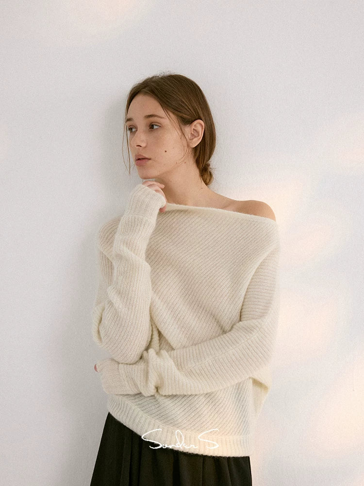 Asymmetric Mohair Off-Shoulder Sweater - Image 4