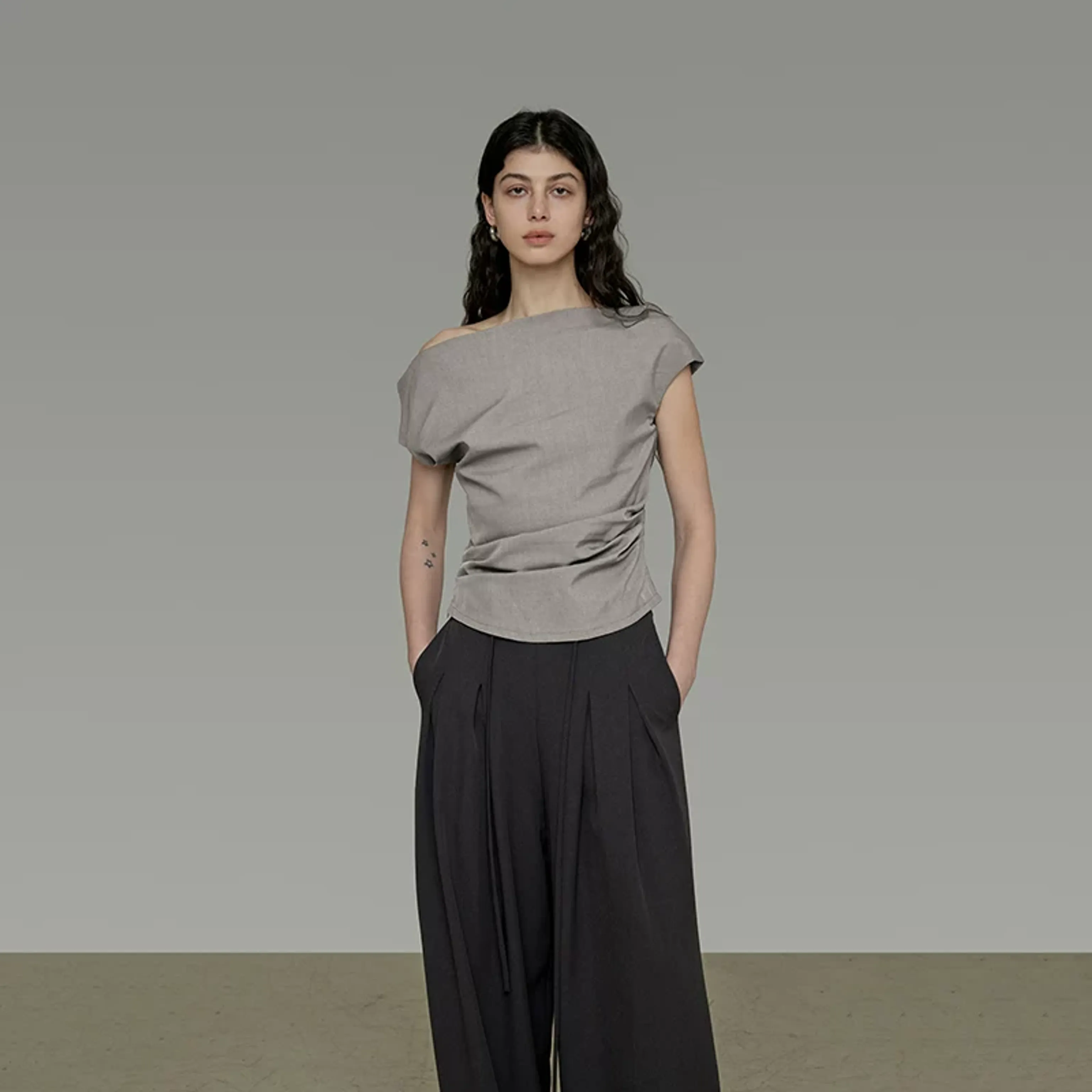 Asymmetric Off-Shoulder Ruched Top - Image 6
