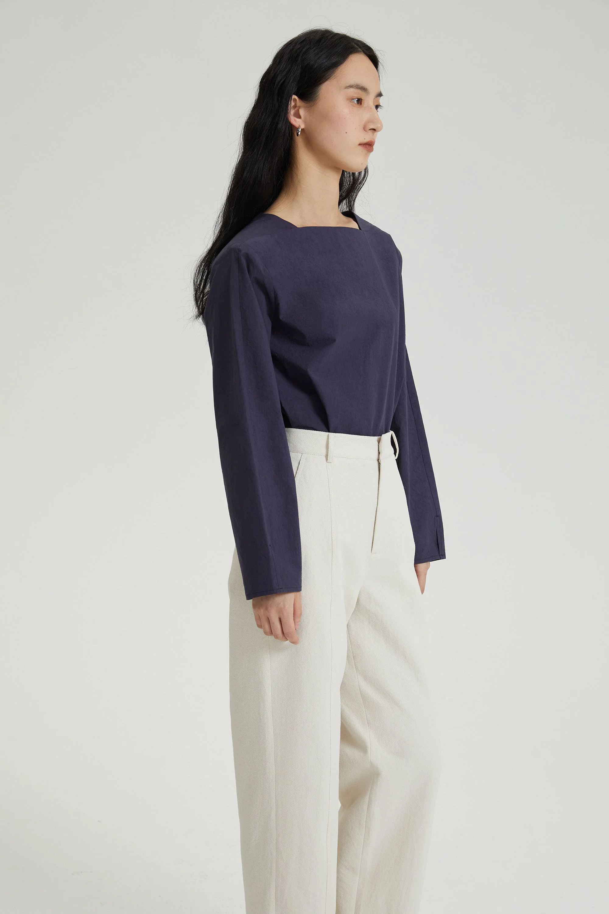 Back Button Blouse - Image 8