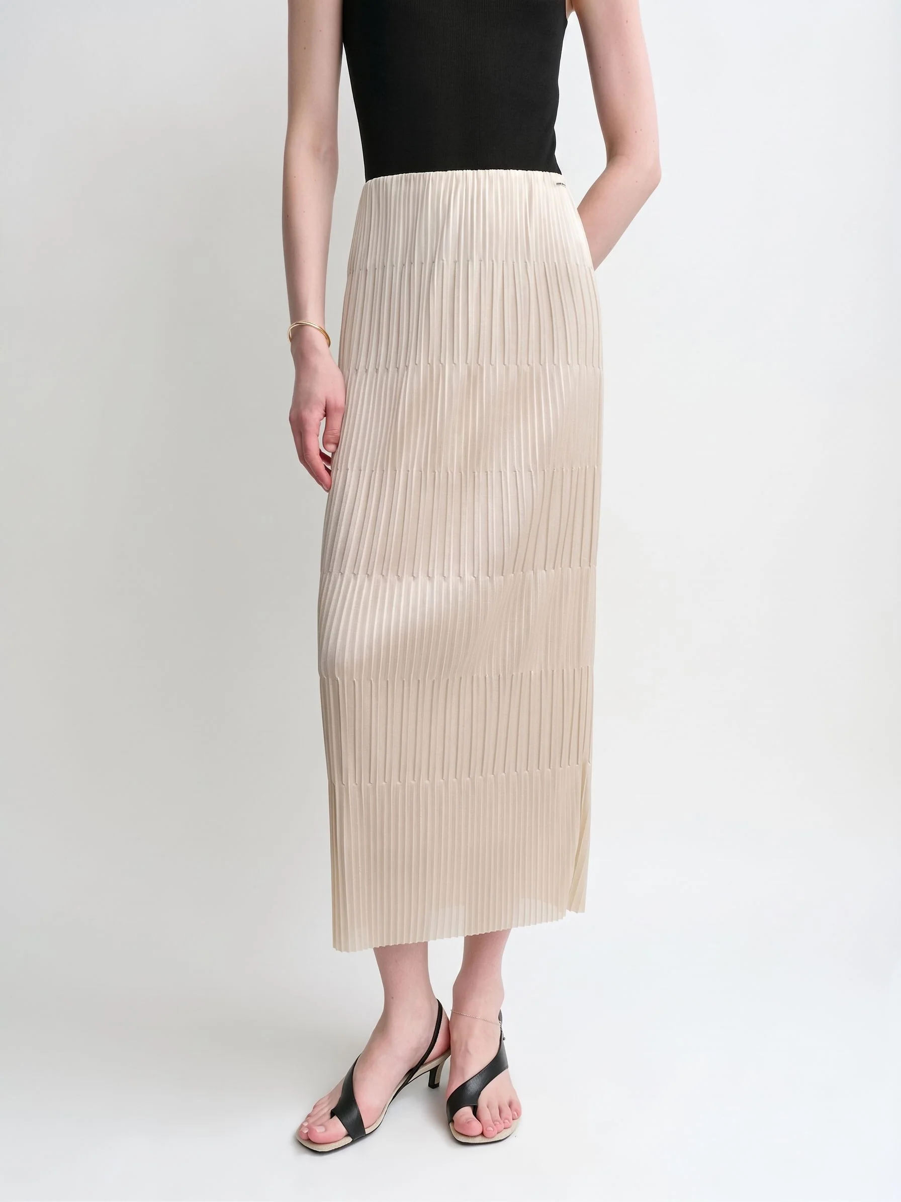 Band Pleated Midi Skirt - Image 2