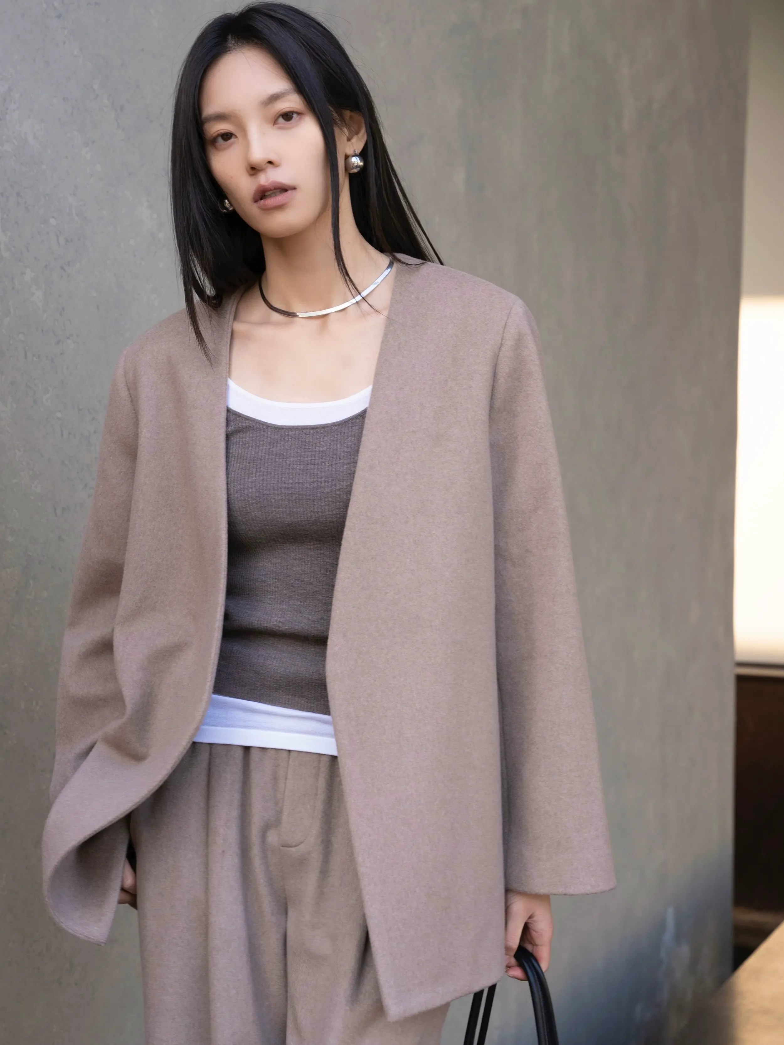 Beige Wool Suit - Image 3