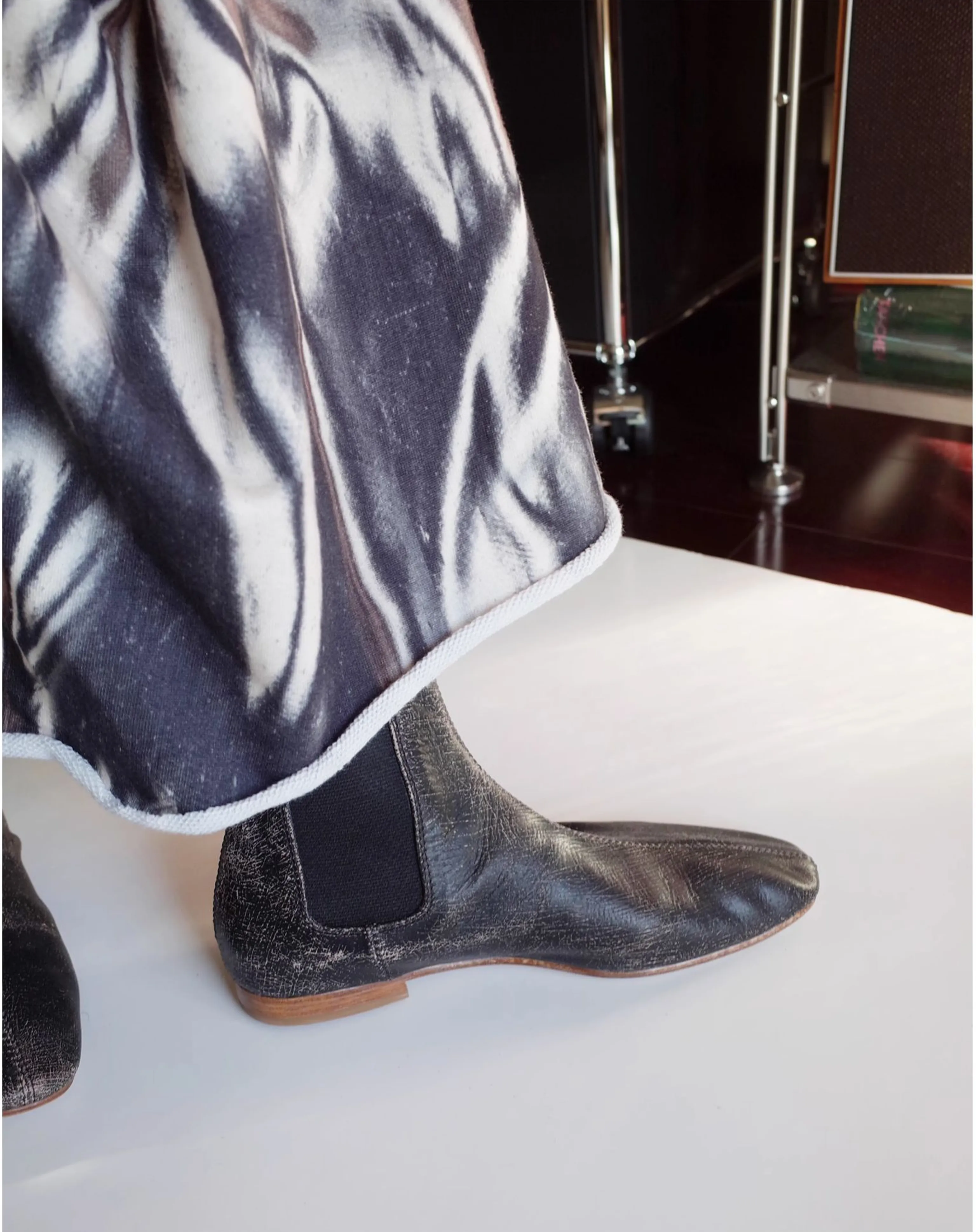 Black Chelsea Ankle Boots - Image 4