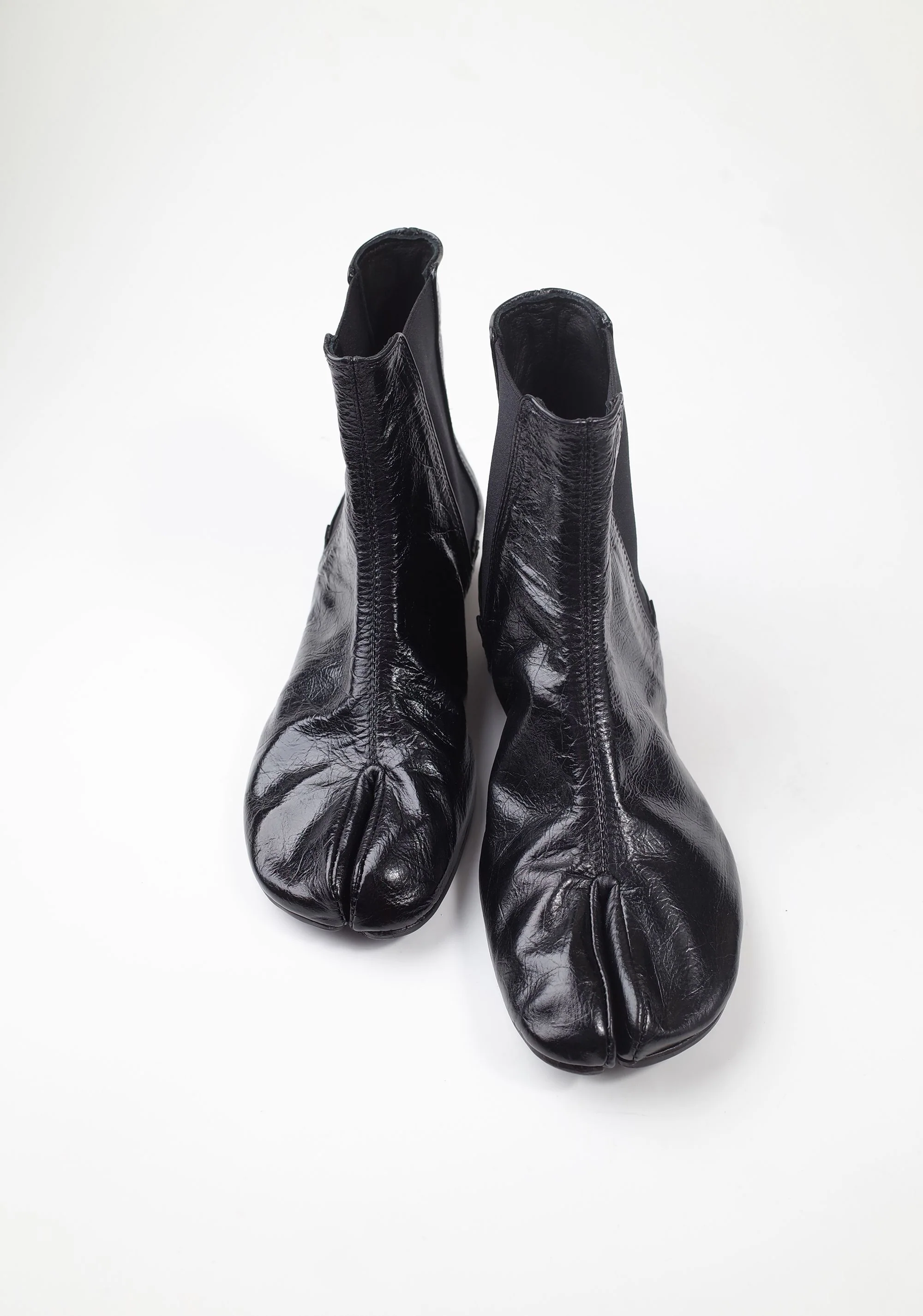 Black Tabi Chelsea Boots - Image 4
