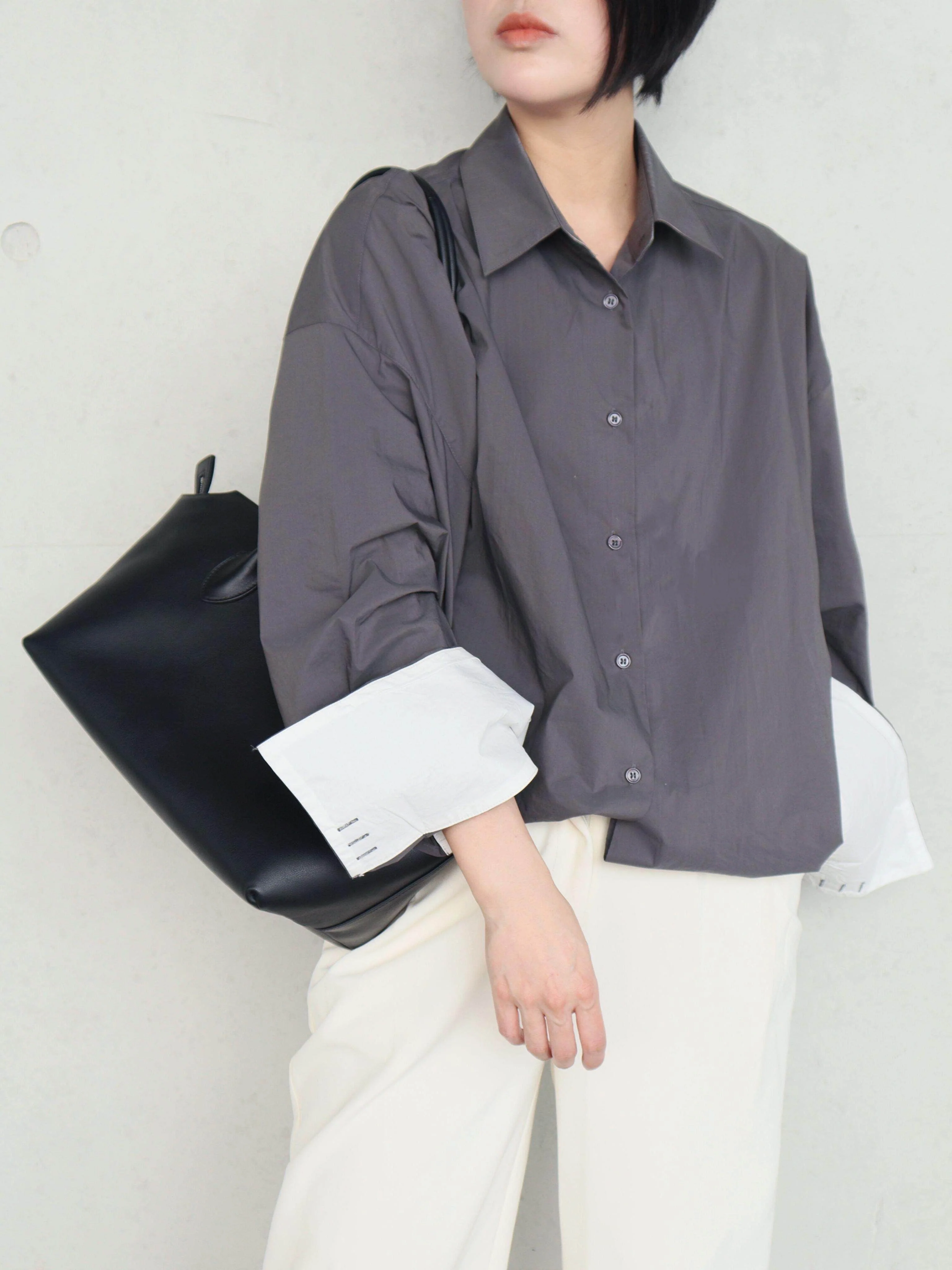 Black Top Grain Leather Shoulder Tote - Image 5