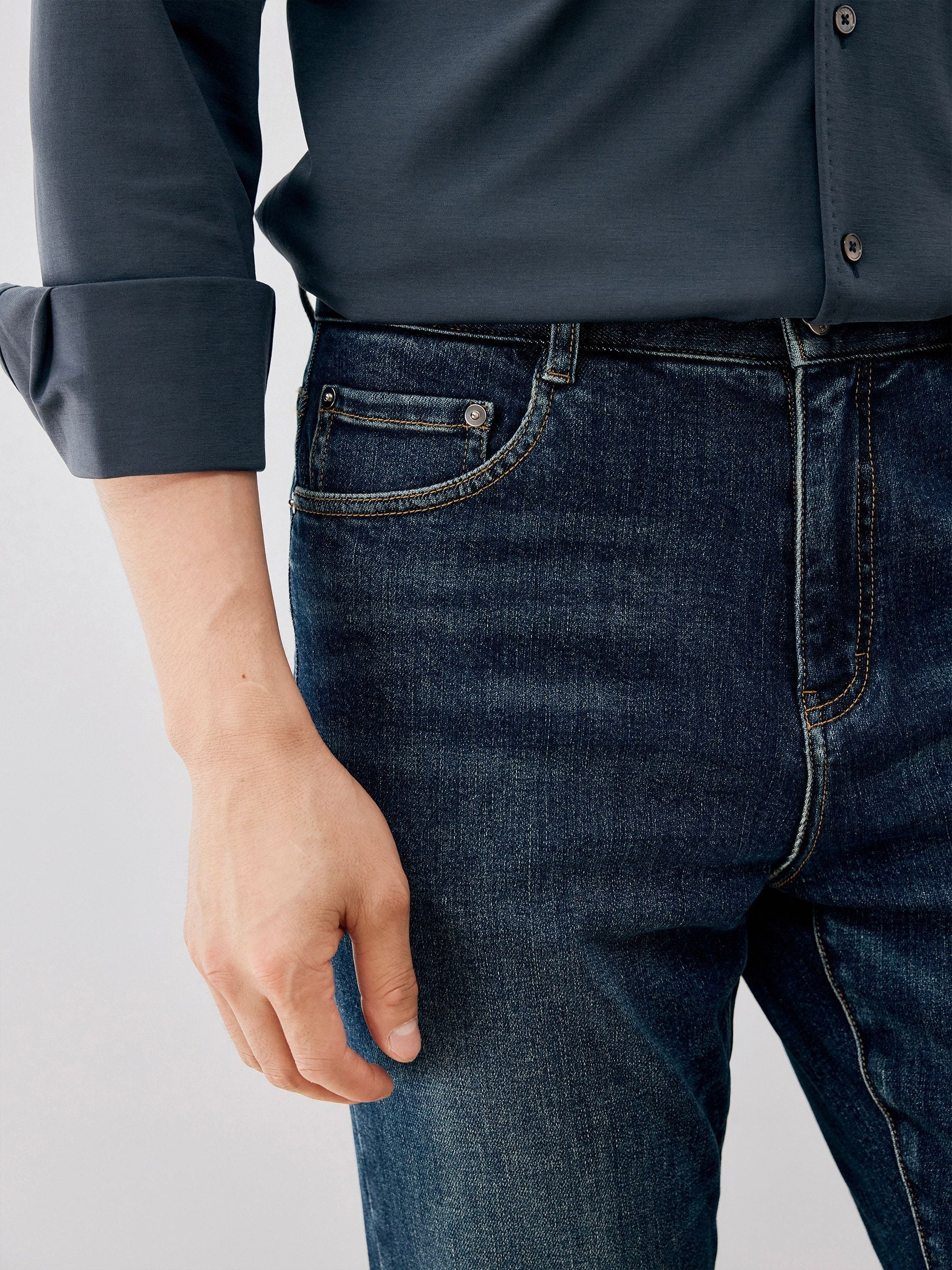 Blue Wash Jeans - Image 4