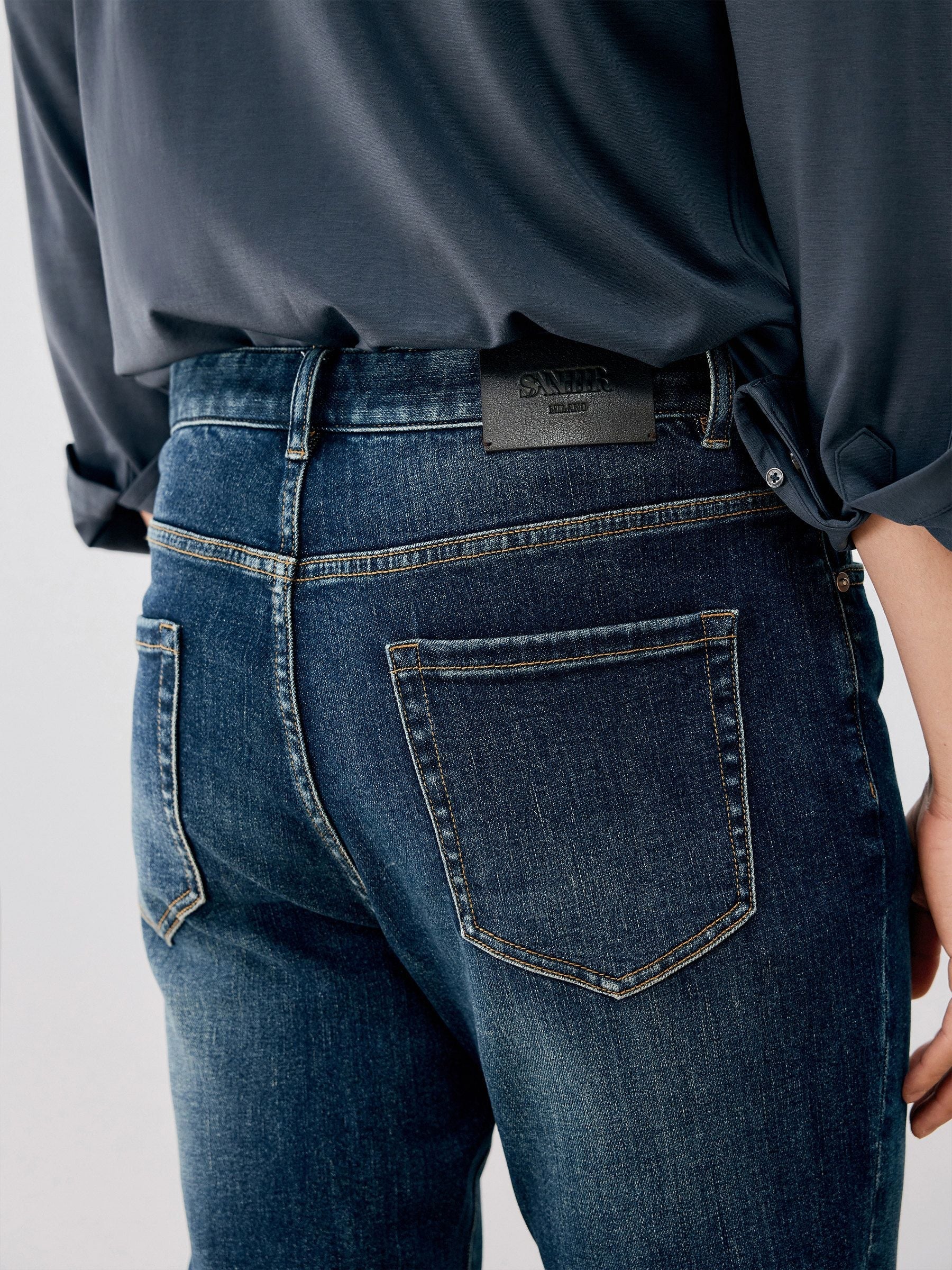 Blue Wash Jeans - Image 5