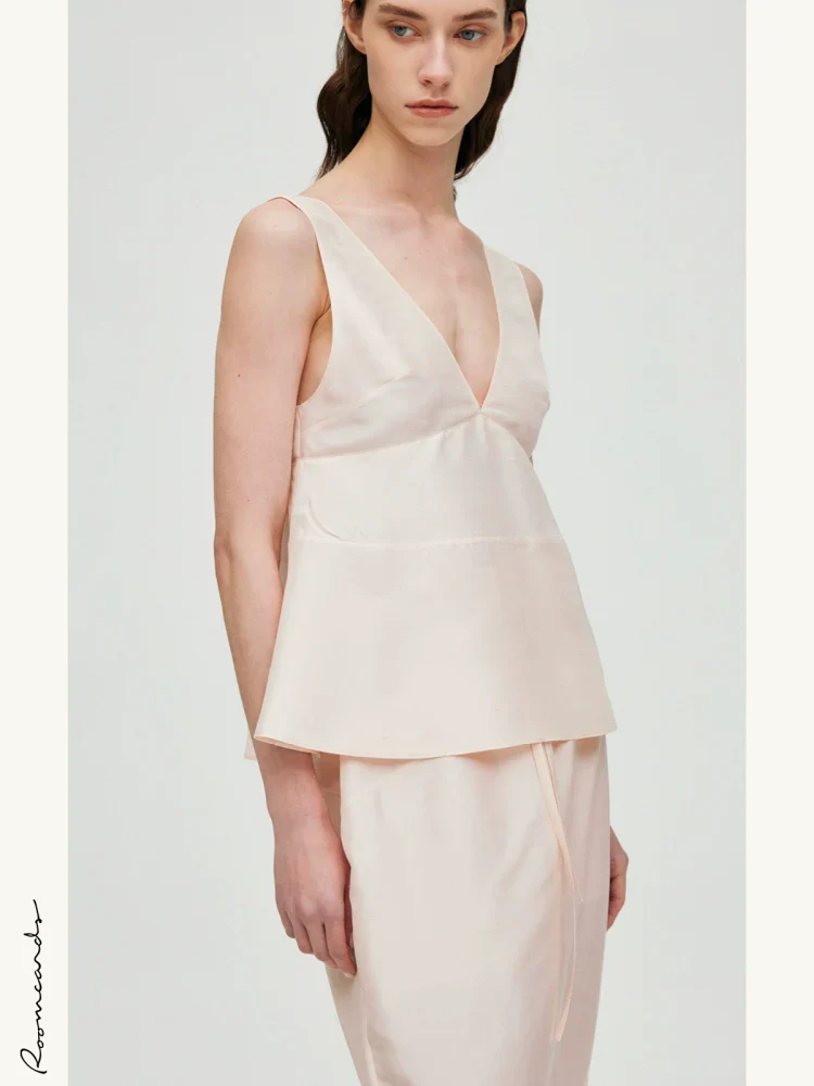 Blush Silk V-Neck Peplum Top - Image 2