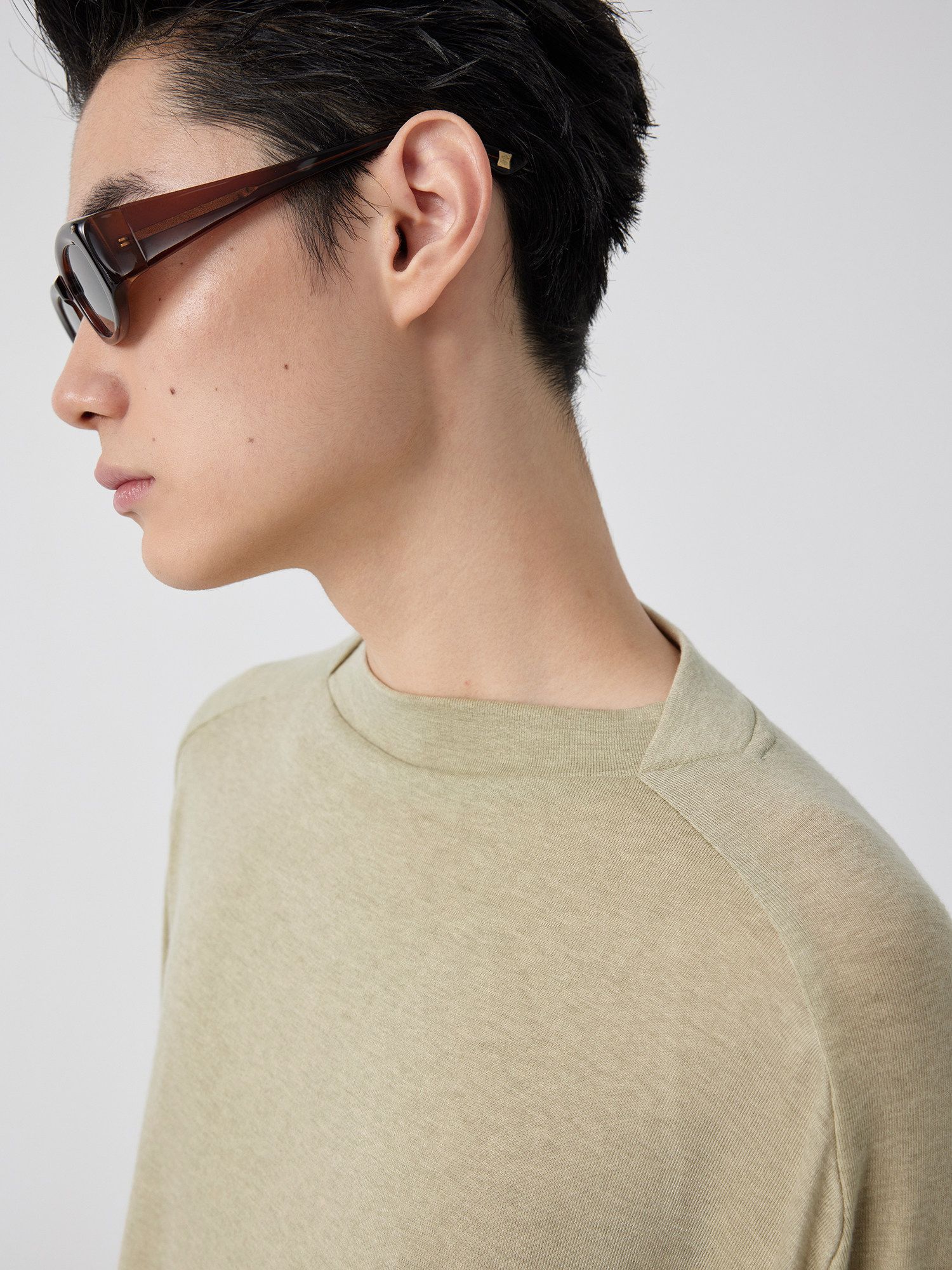 Boatneck Raglan Tee - Image 5