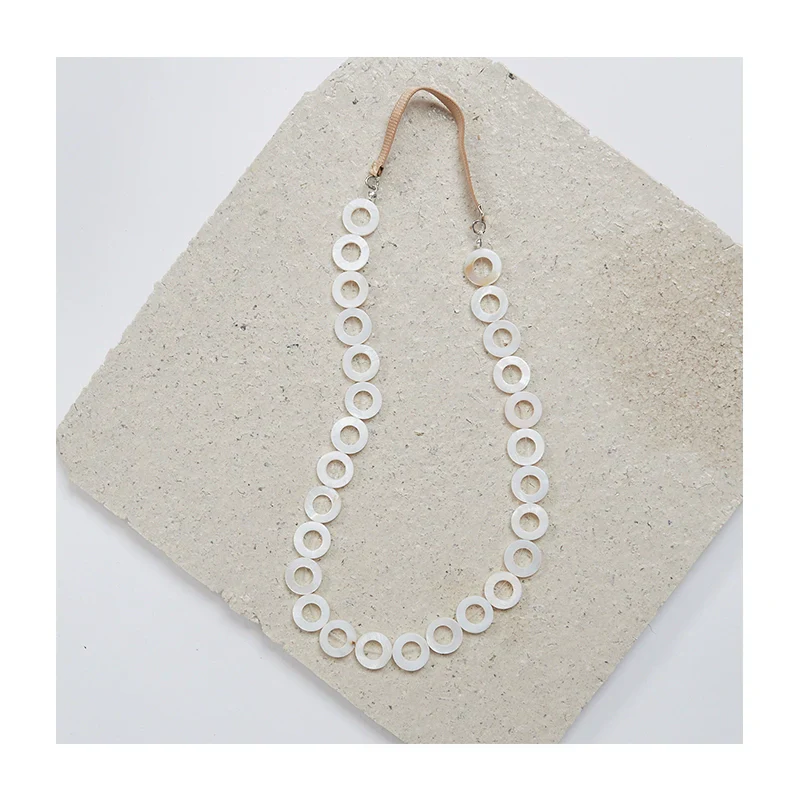 Boundless Pearl Shell Necklace - Image 4