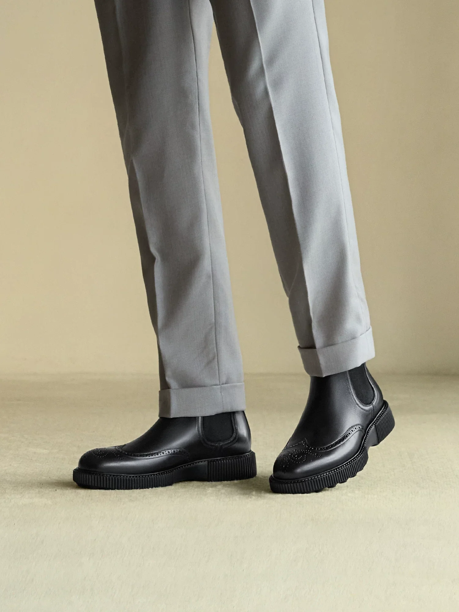 Brogue Chelsea Lift Boot - Image 2