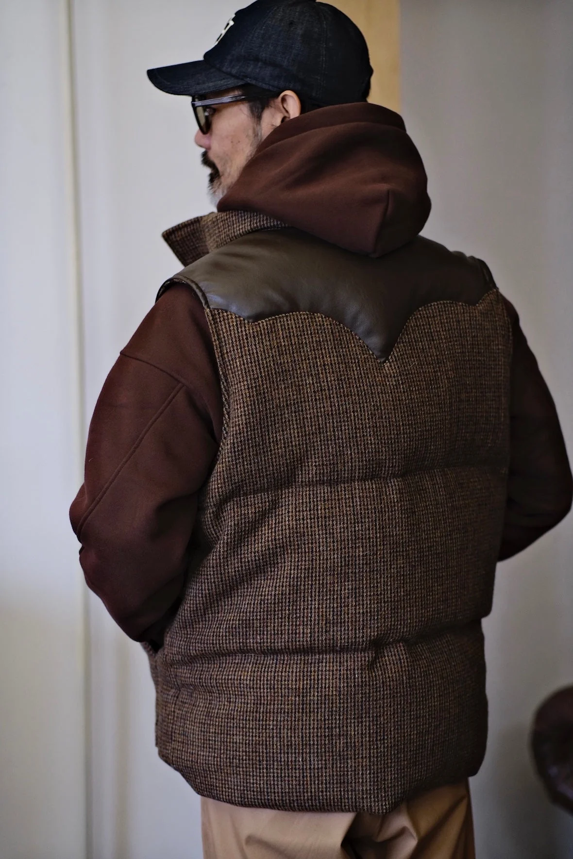 Brown Tweed Faux Leather-Accent Vest - Image 4