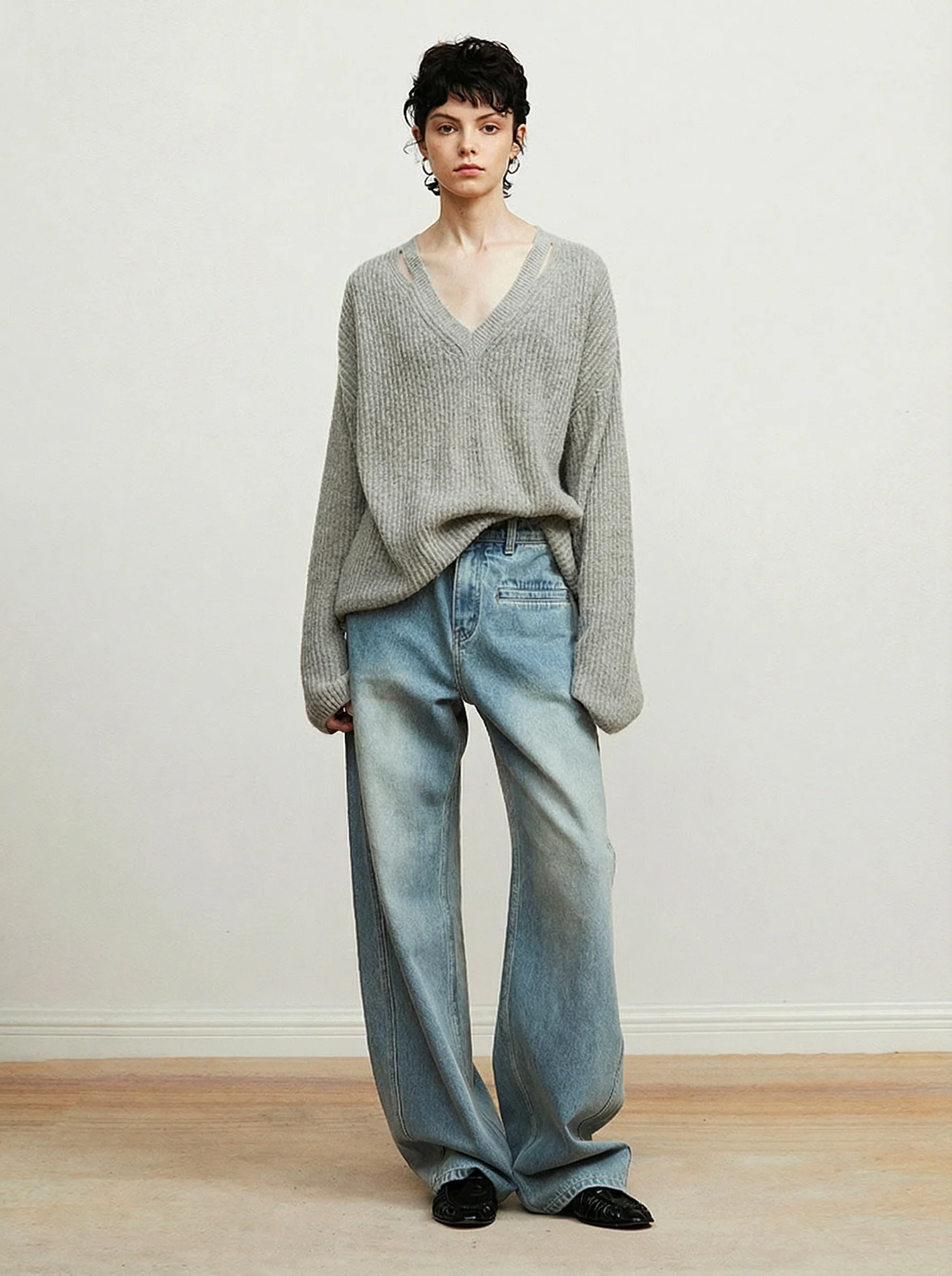 Brushed Merino Rib V-neck Sweater - Image 4