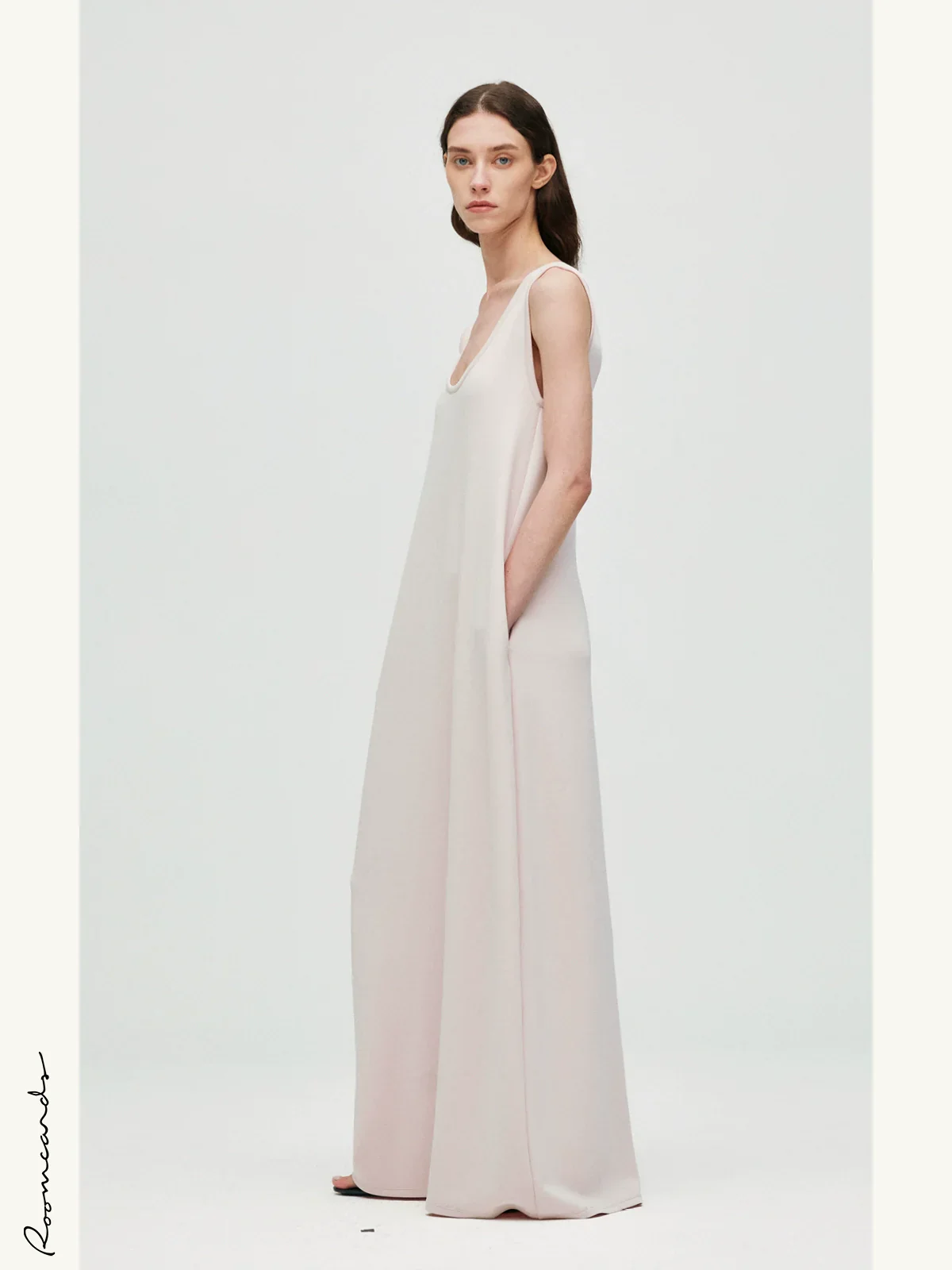Bubble-Hem U-Neck Maxi Dress - Image 3