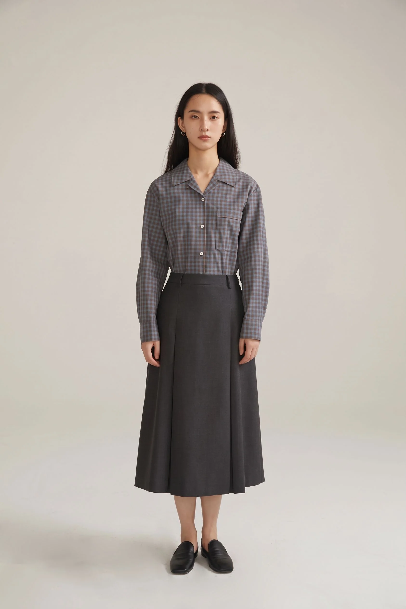 Button Pleated Midi Skirt - Image 4