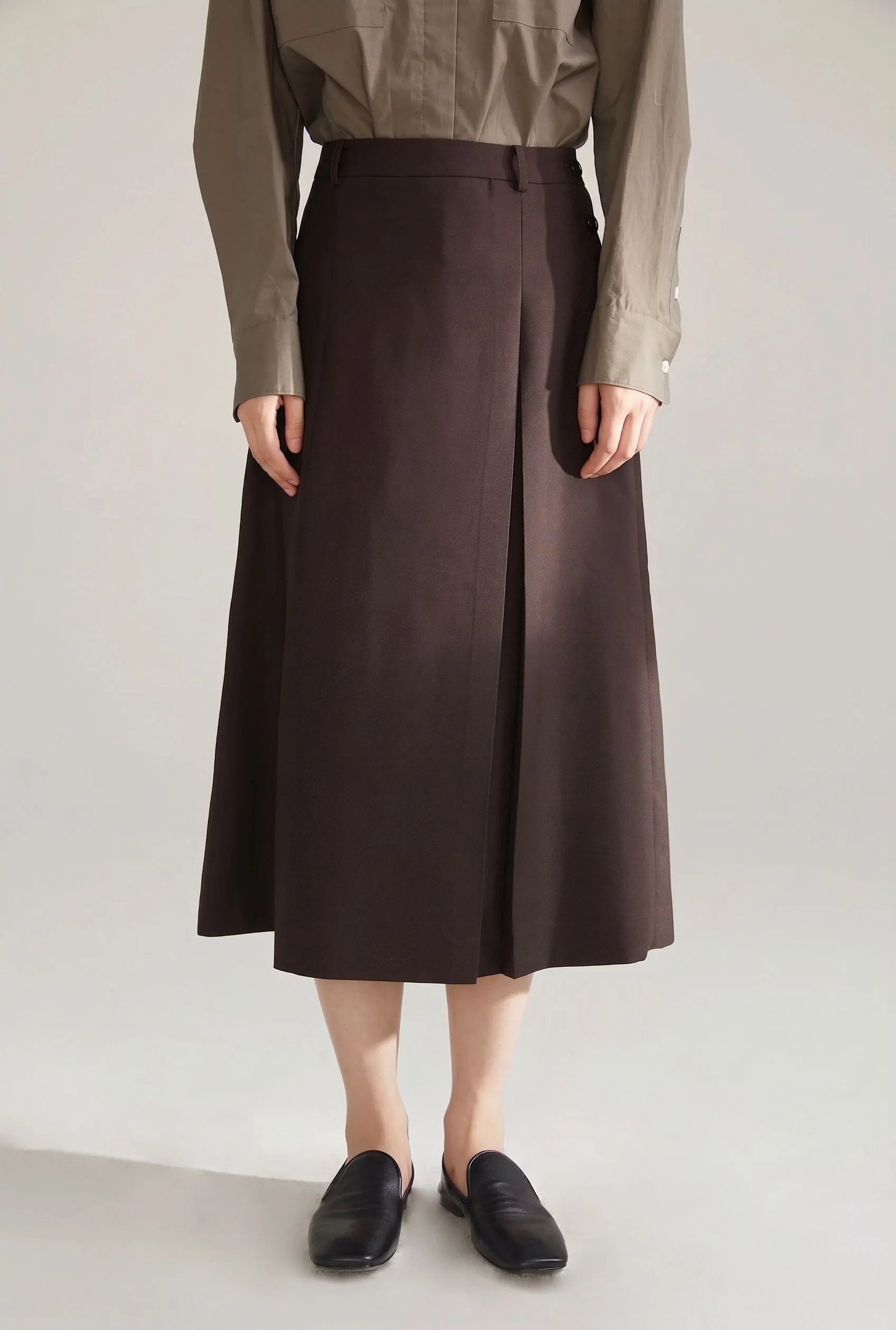 Button Pleated Midi Skirt - Image 7