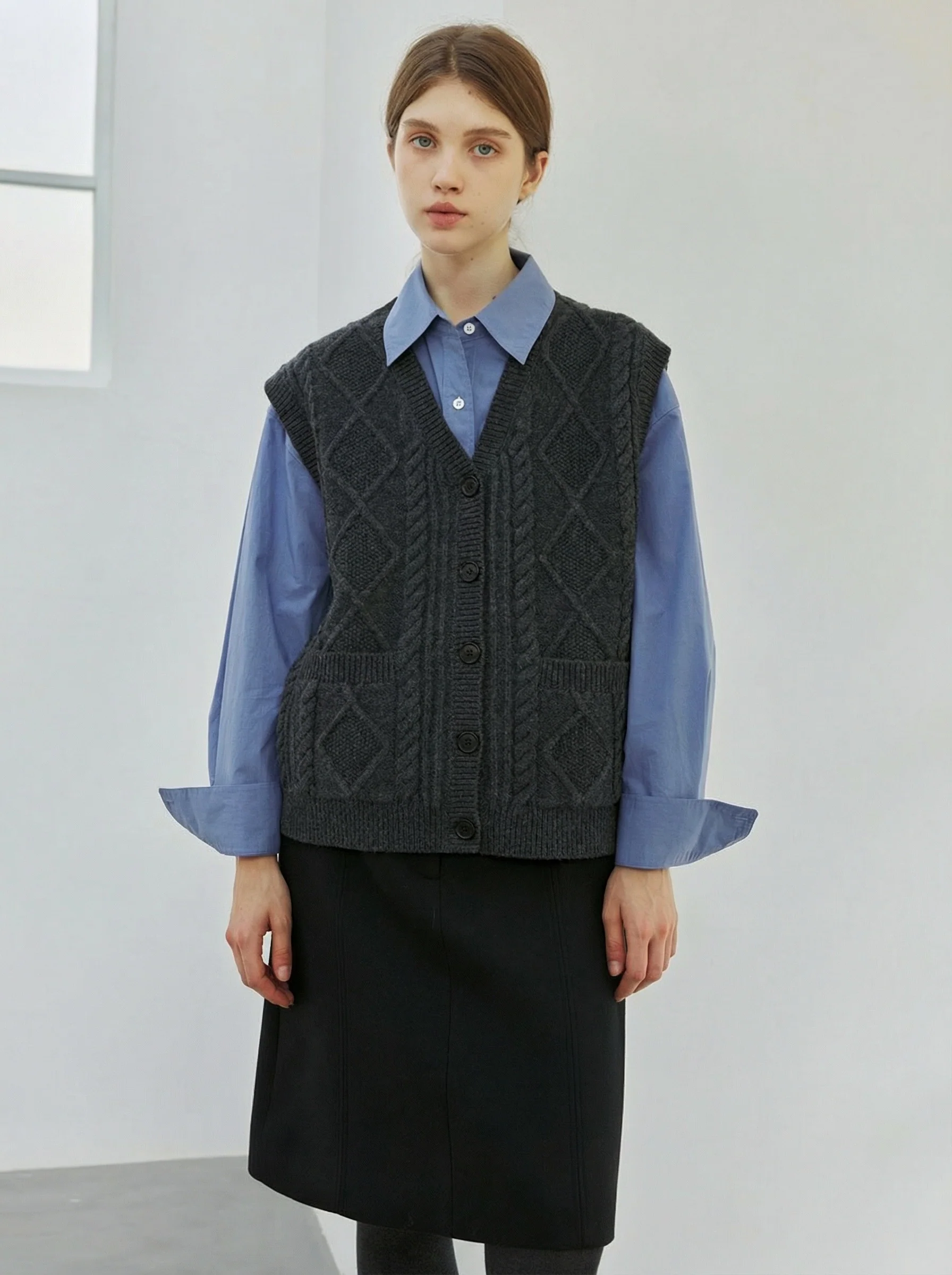 Buttoned Cable Vest - Image 3