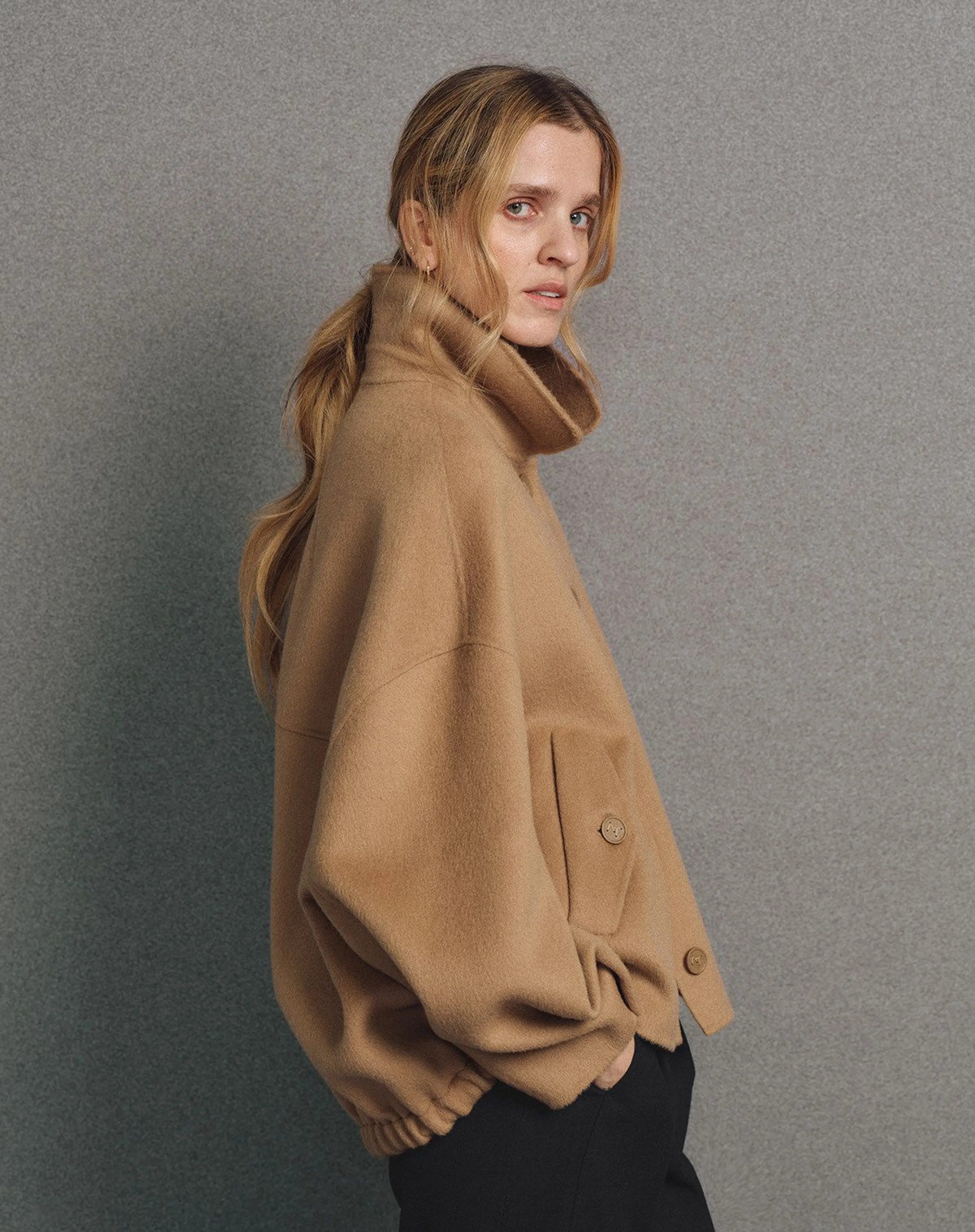 Camel Button Jacket - Image 5