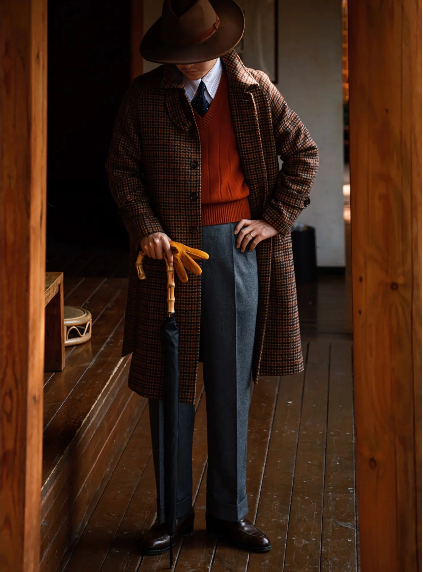 Caramel Wool V-Neck Sweater - Image 5