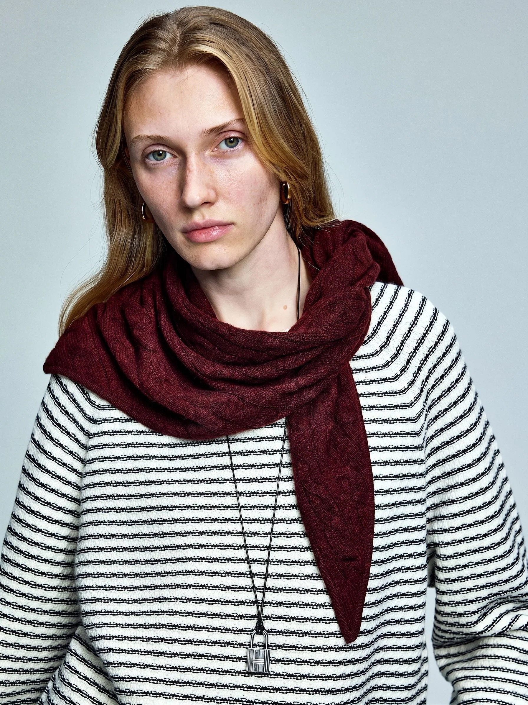 Cashmere Cable Kerchief