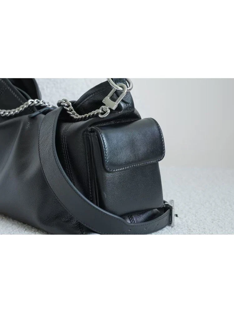 Chain Shoulder Bag - Image 2
