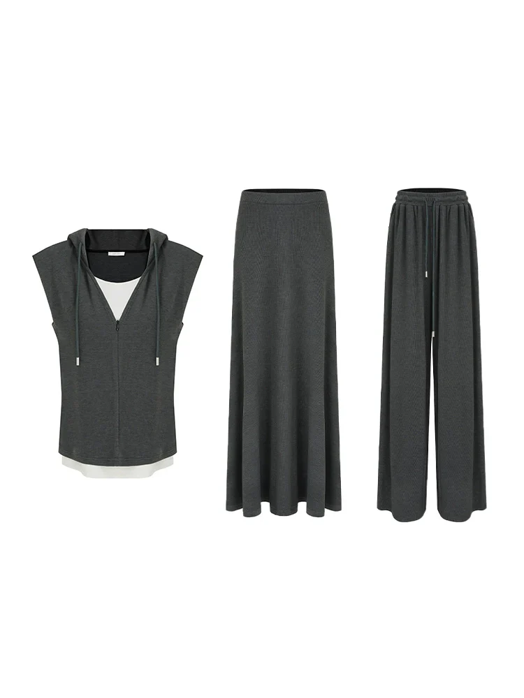 Charcoal Gray Three-Piece Knit Set - Image 4