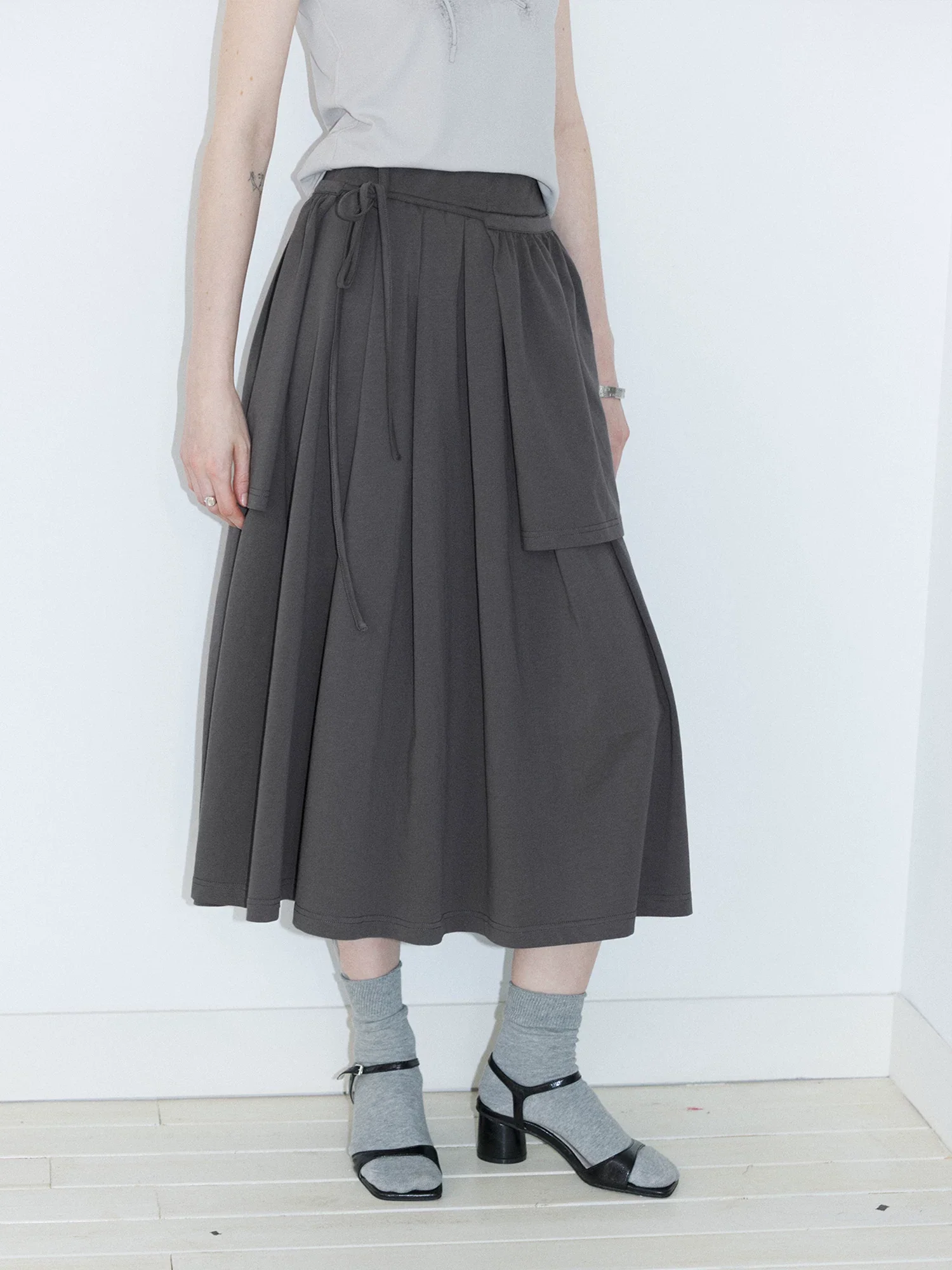 Charcoal Pleated Midi Skirt with Detachable Overlay - Image 3