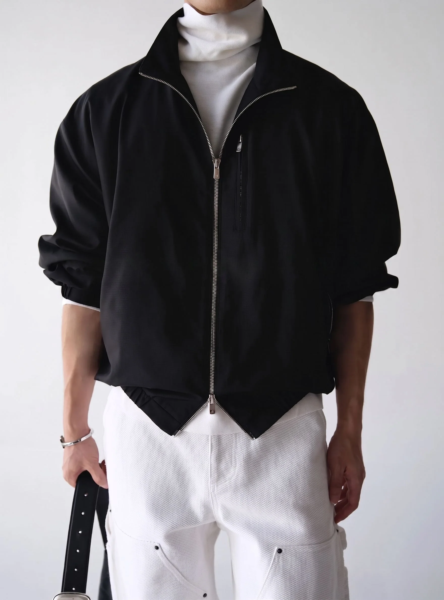 Chest Zip Bomber