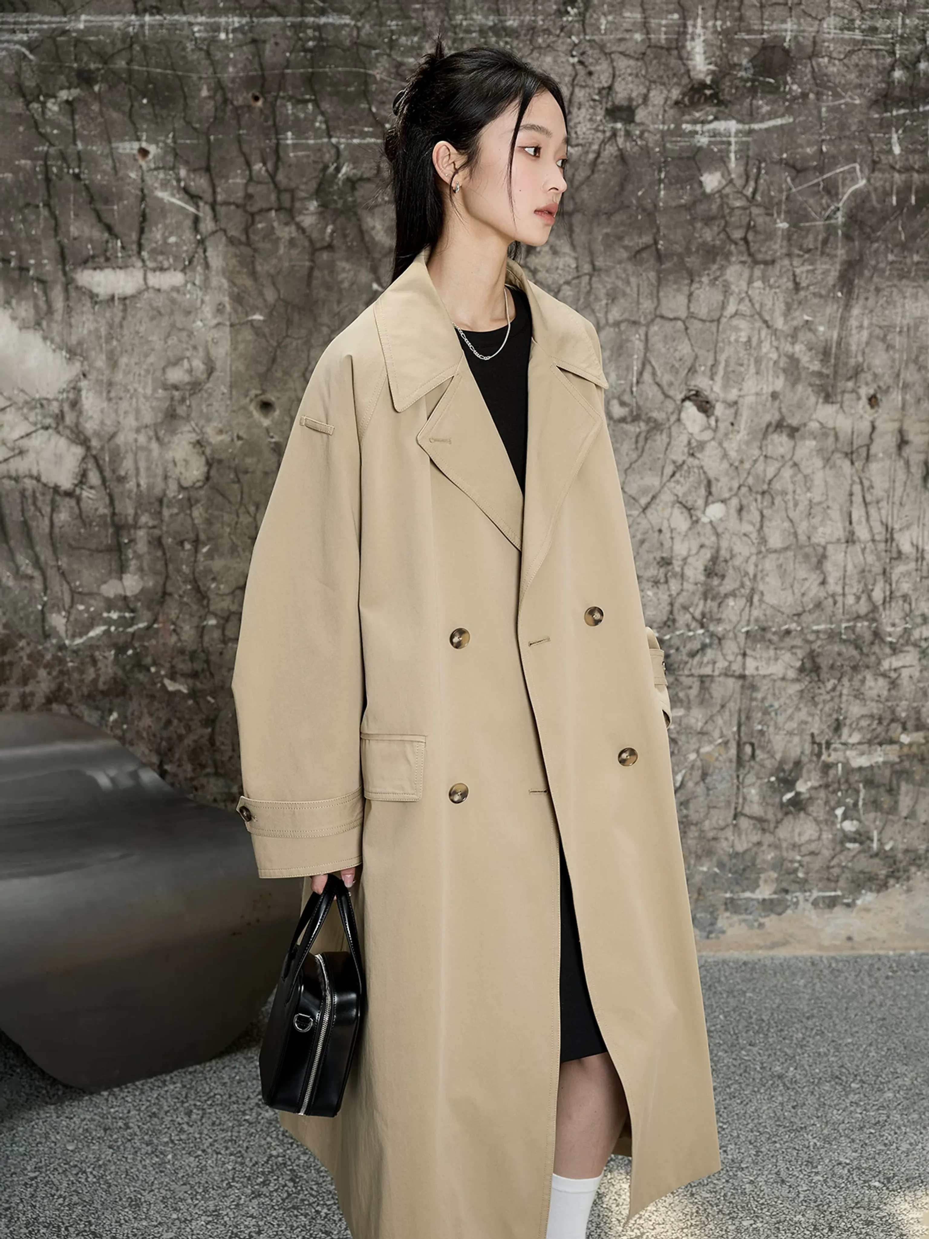 Classic Khaki Trench Coat - Image 3