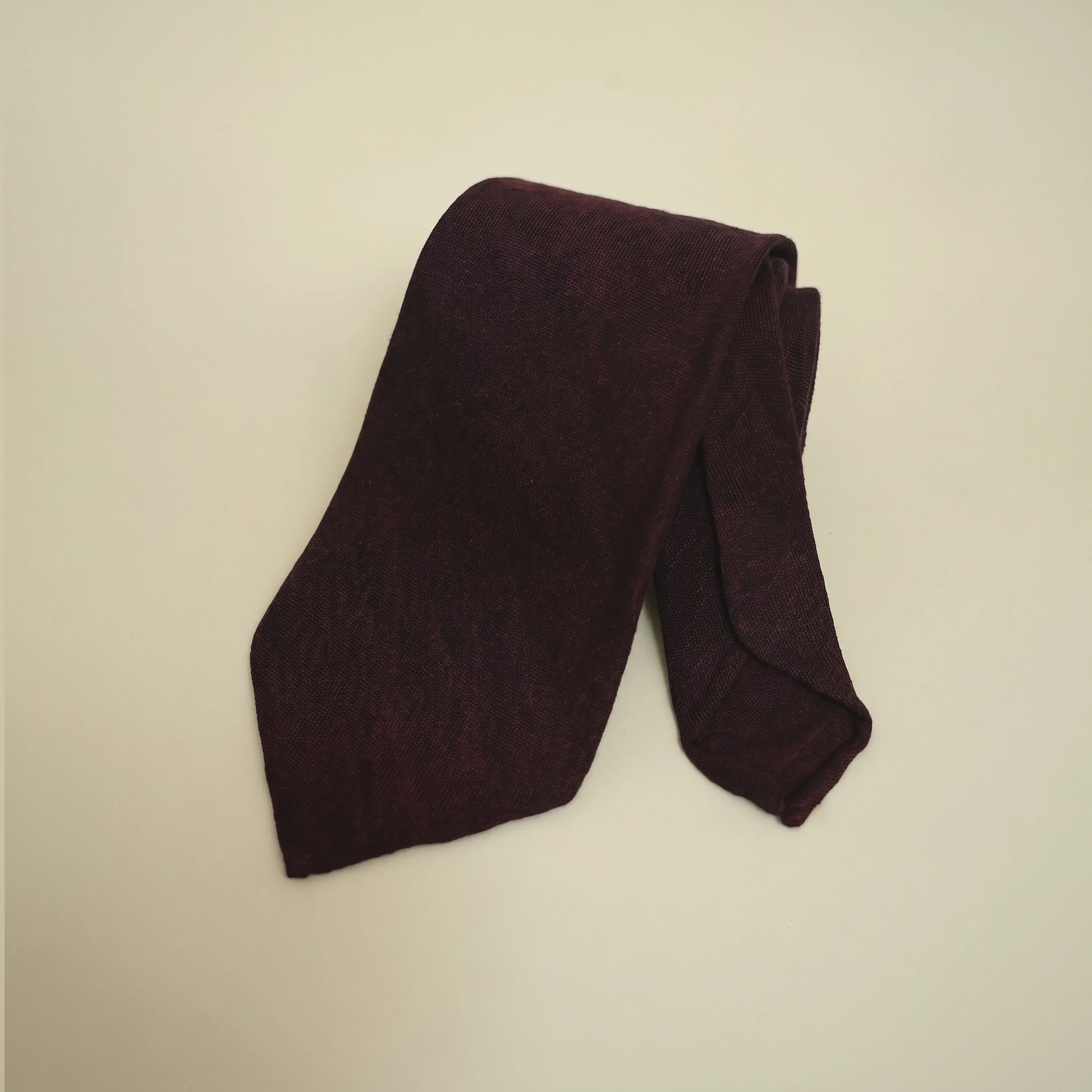Classic Linen Necktie - Image 10