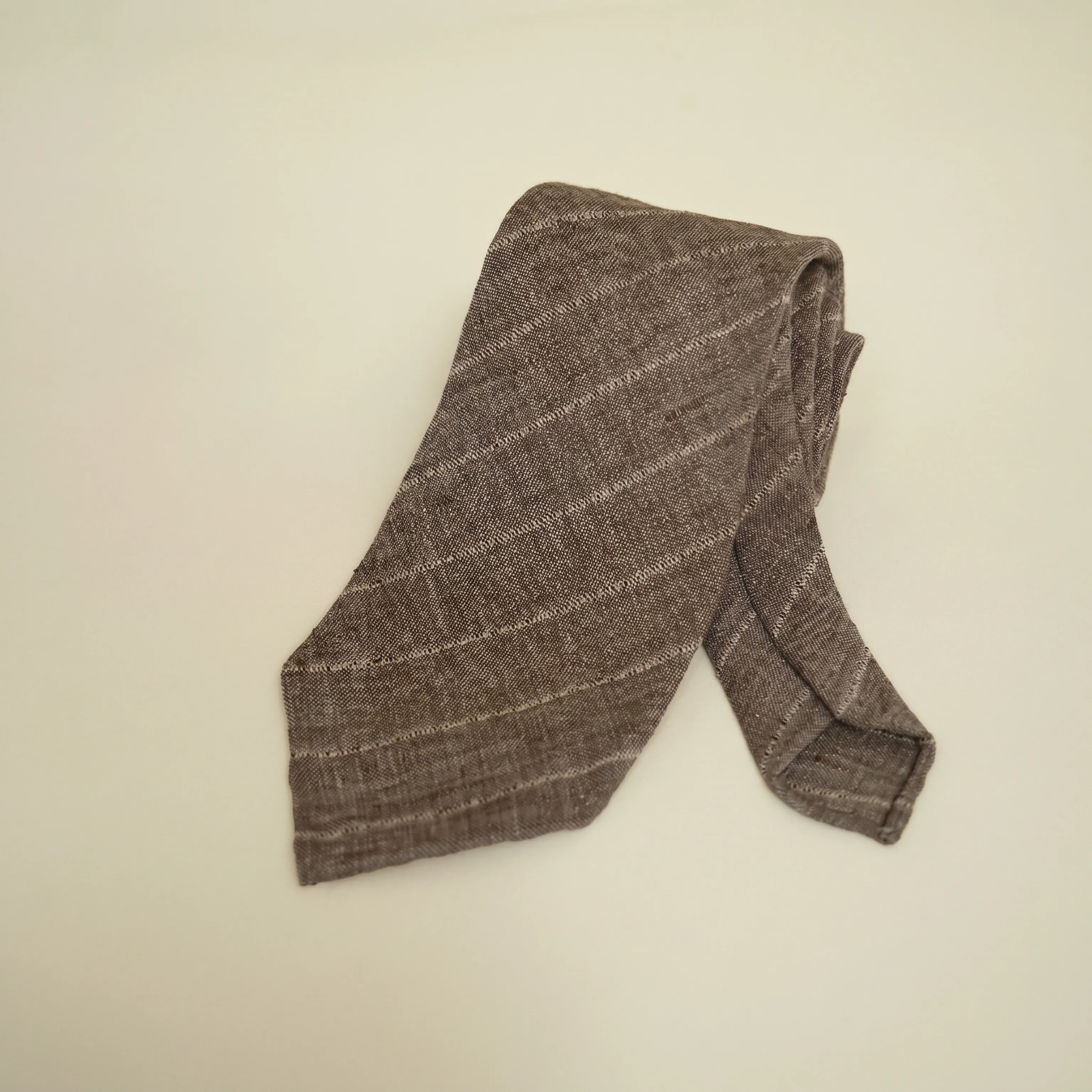 Classic Linen Necktie - Image 18
