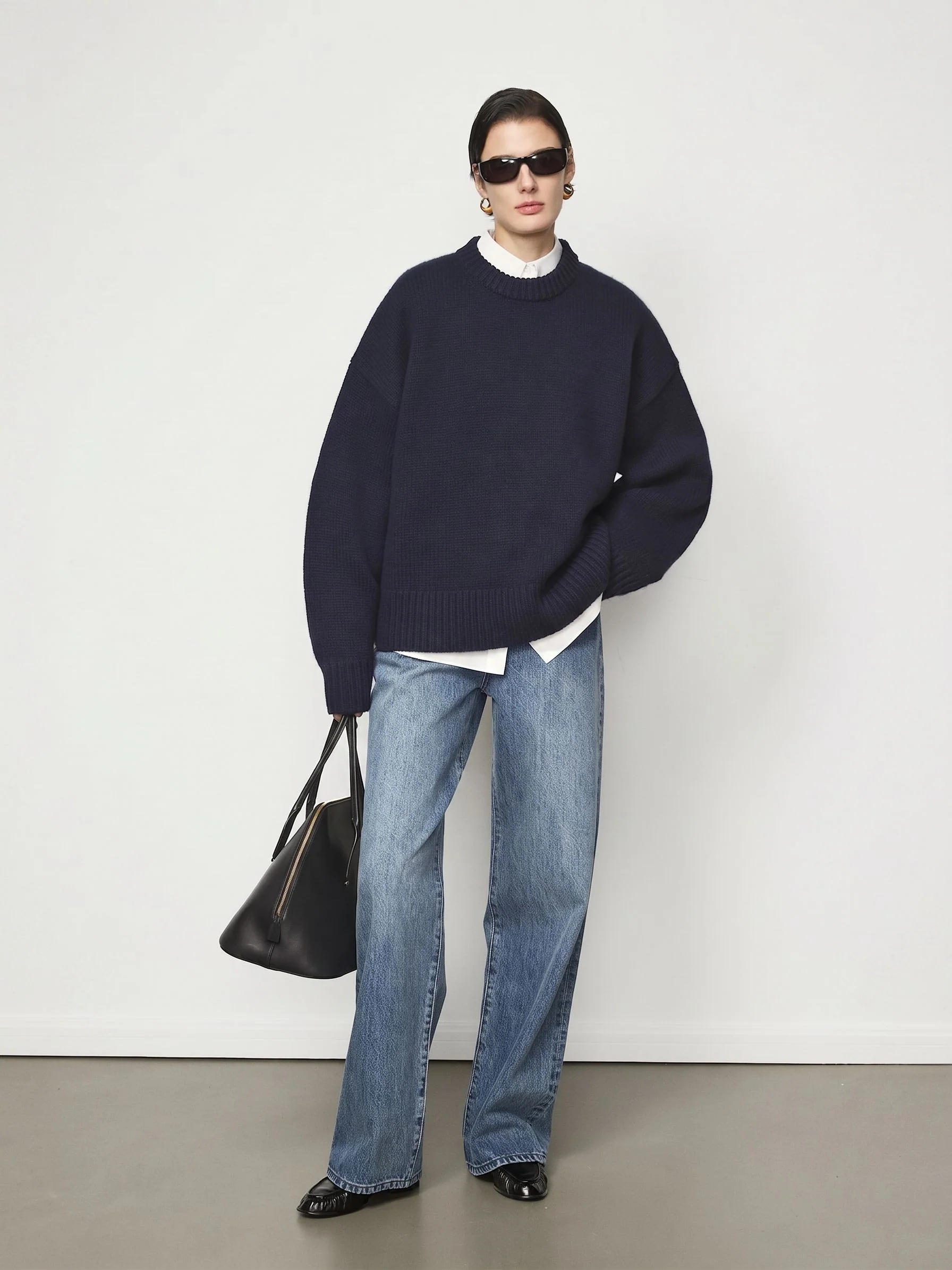 Classic Straight Jeans - Image 5