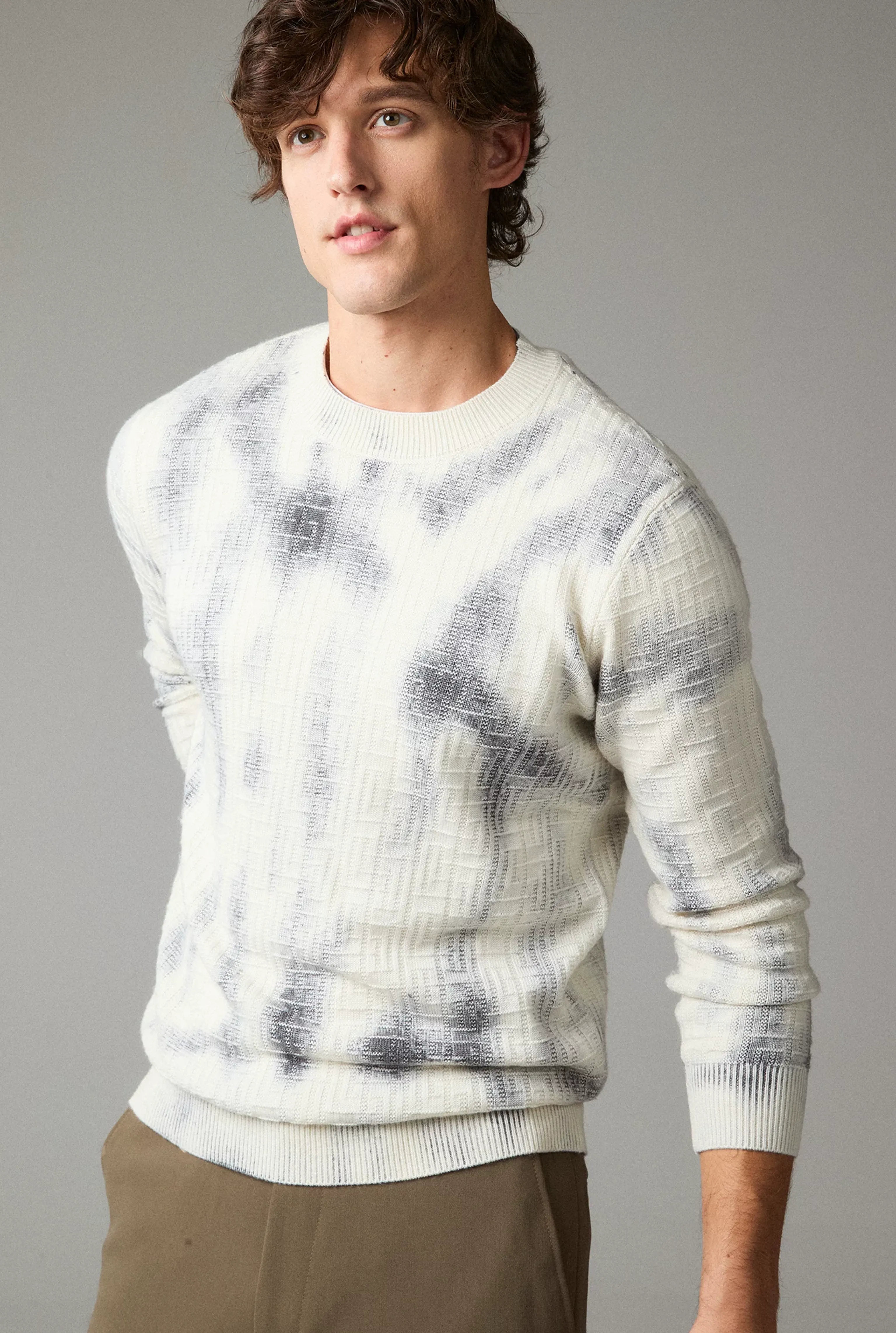 Cloud-Dye Wool Crewneck Sweater - Image 4