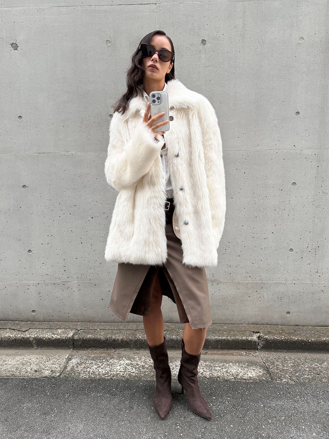 Collared Fur Jacket - Image 5