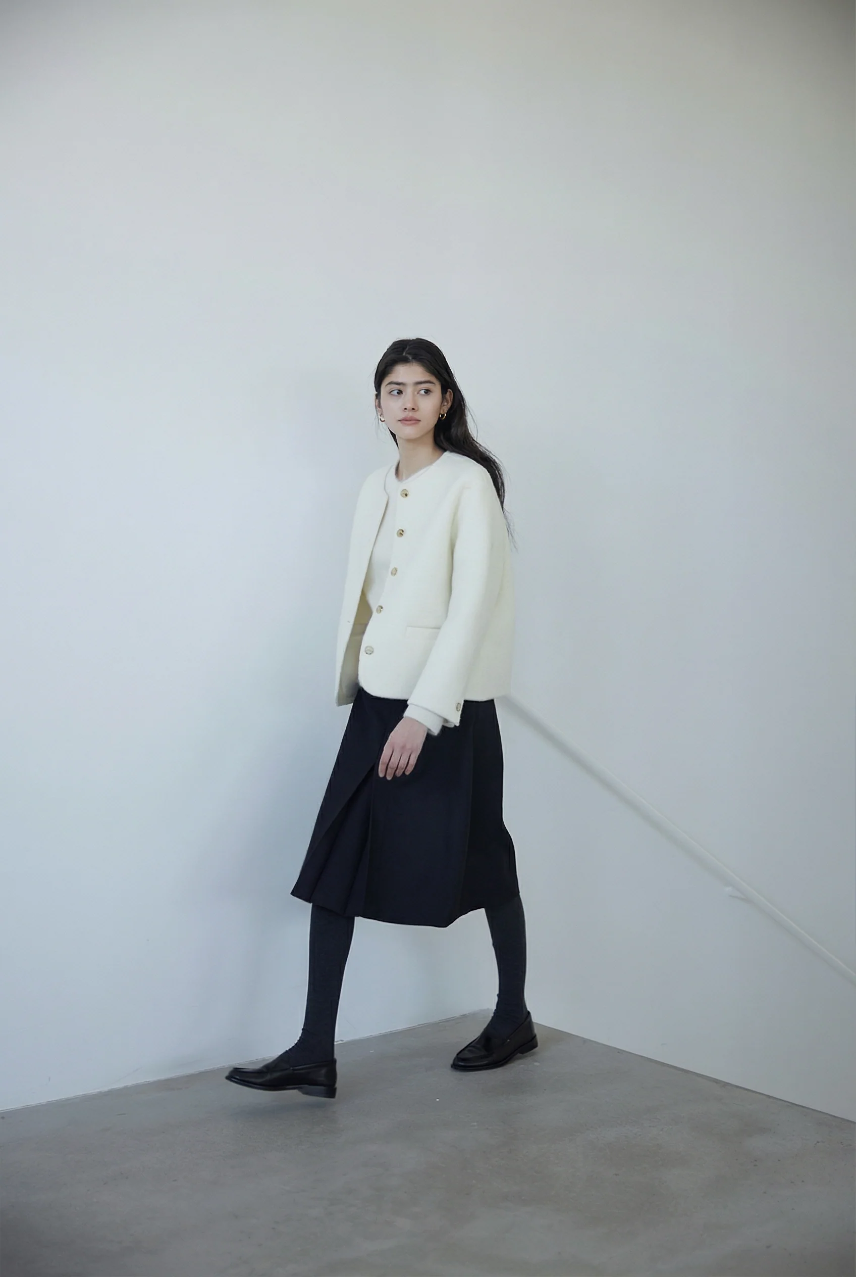 Collarless Button Jacket - Image 4