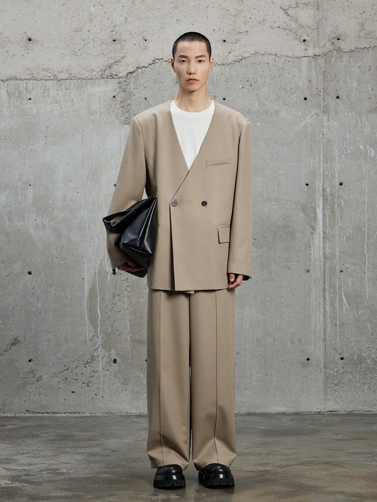 Collarless Double-Breasted Wool Twill Suit - Image 2
