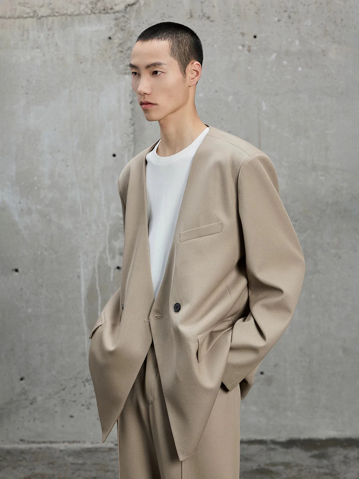 Collarless Double-Breasted Wool Twill Suit - Image 3