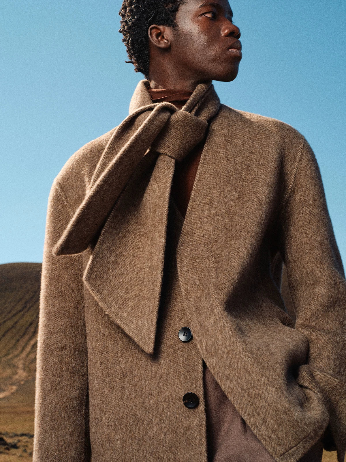 Collarless Double-Faced Wool Jacket & Scarf Set - Image 2