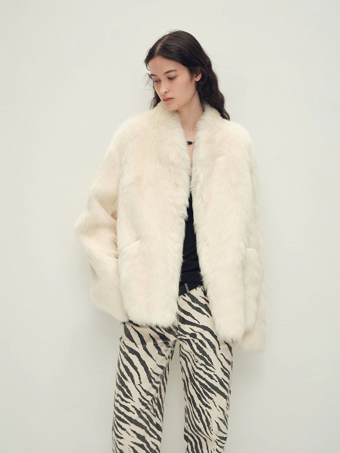 Collarless Fur Jacket - Image 3