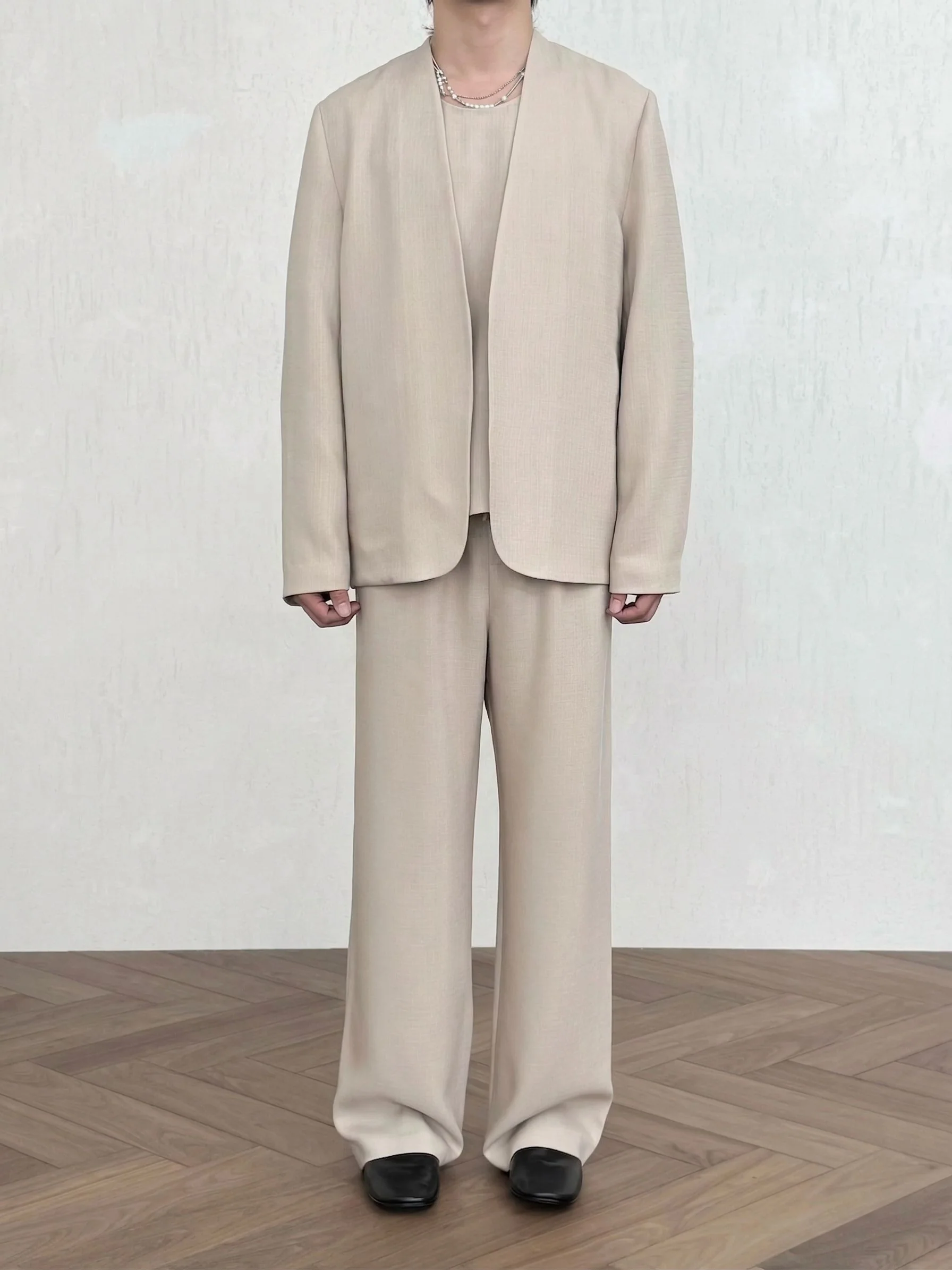 Collarless Open Blazer - Image 5