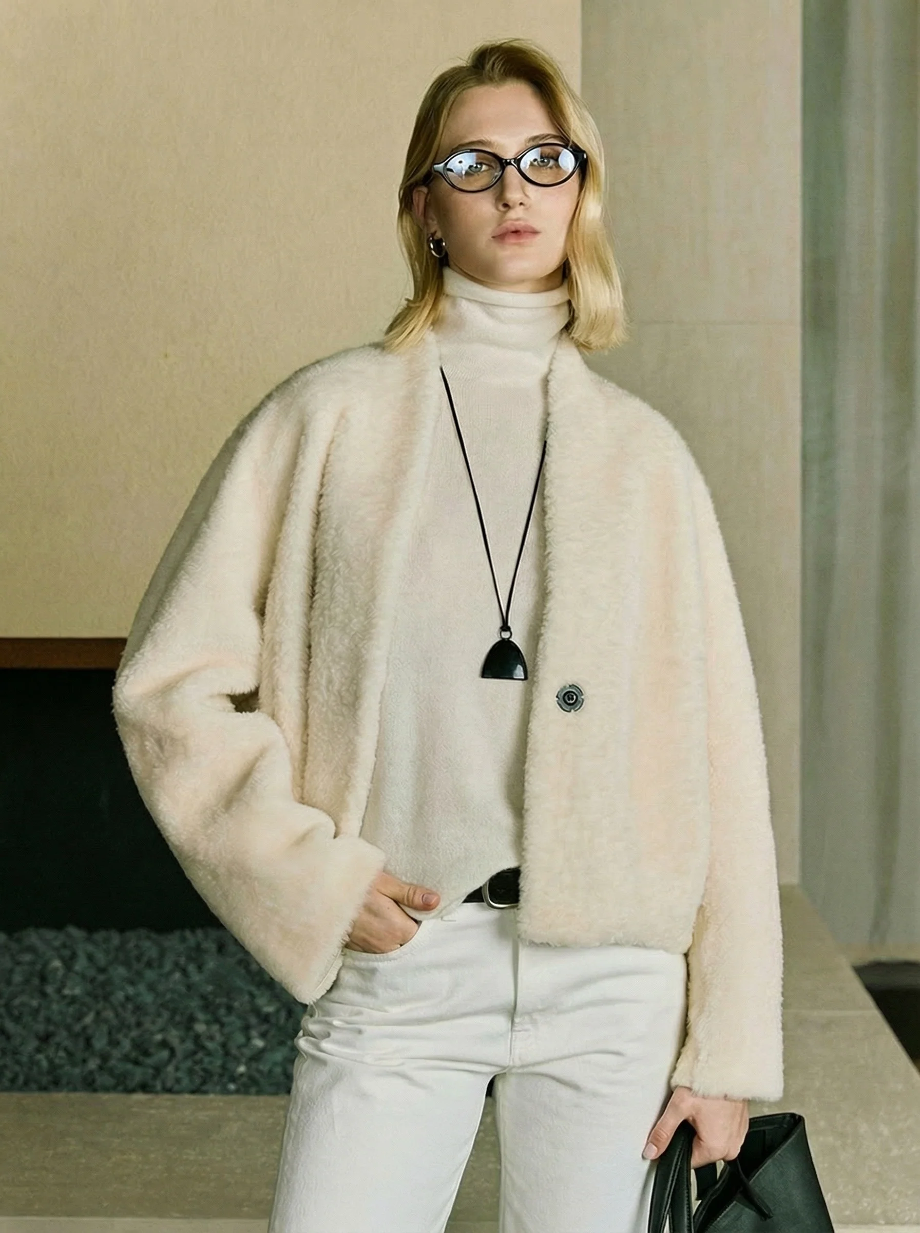 Collarless Shearling V‑Neck Jacket - Image 3